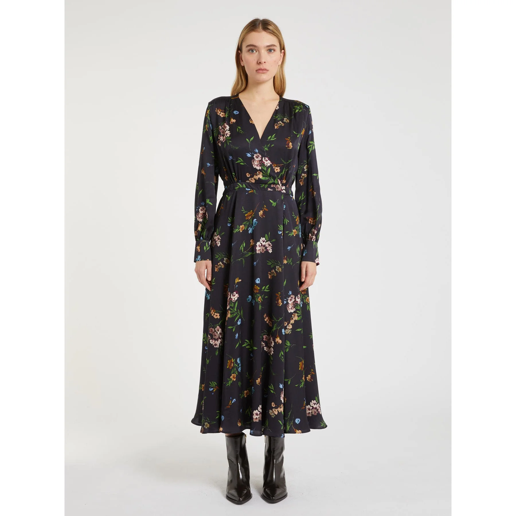 Nornes Dresss Marella.jpg