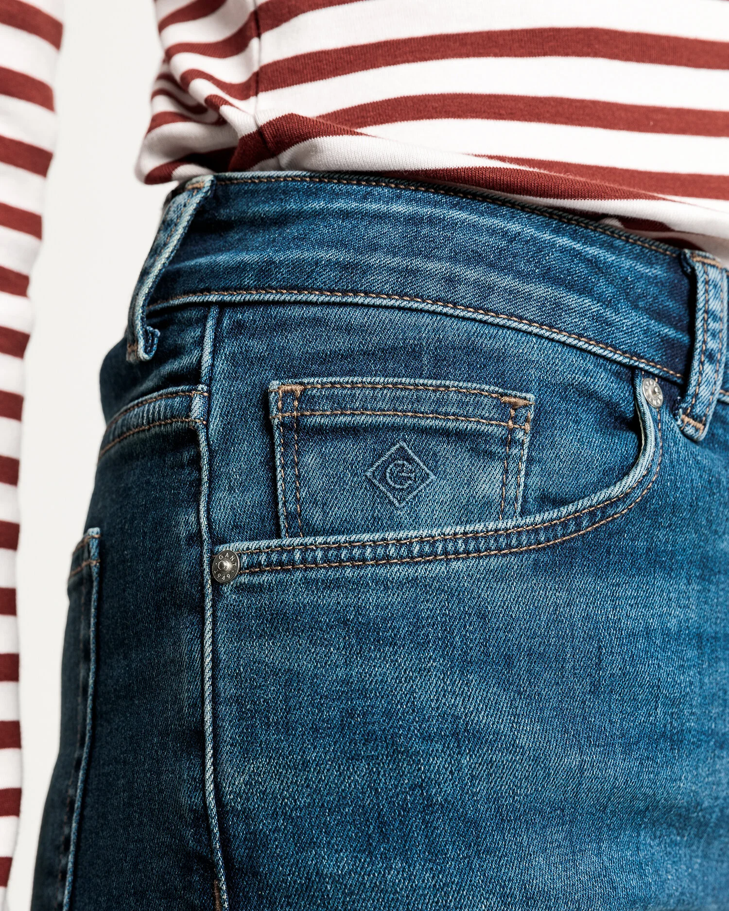 blue rise denim jeans