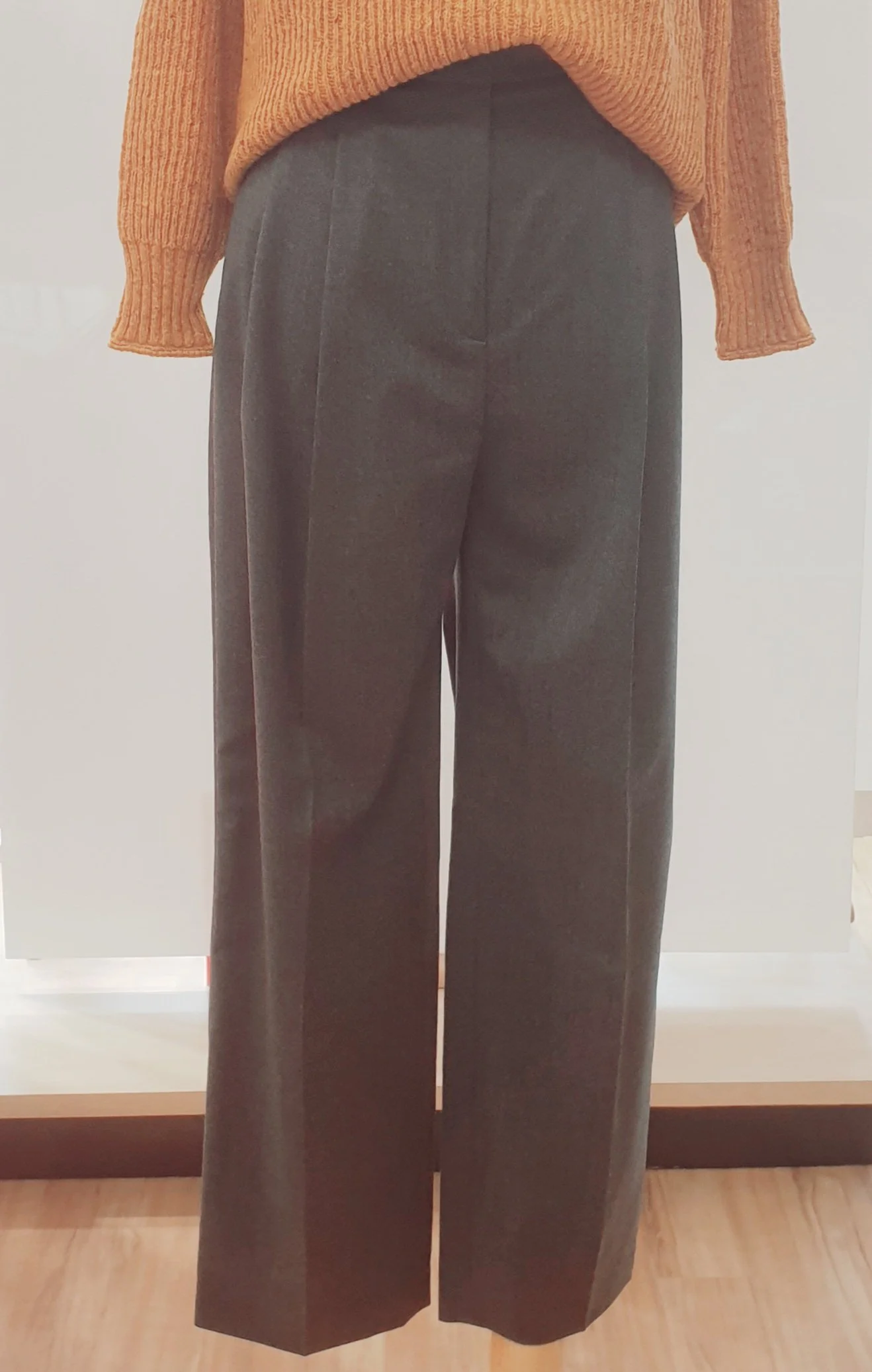 HUGO BOSS WIDE-LEG RELAXED-FIT TROUSERS 