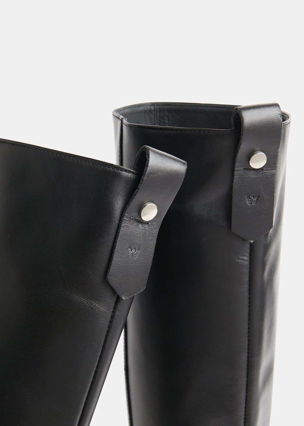 whistles-maceo-lug-sole-knee-high-boot-black-03.jpeg