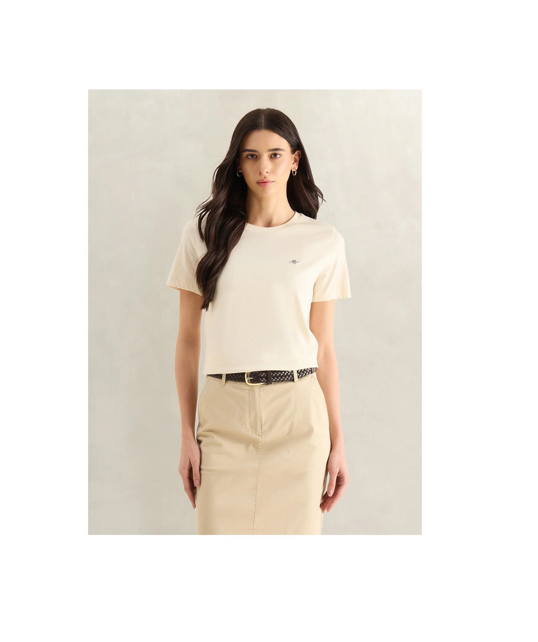 Cream White Gant tshirt.jpg