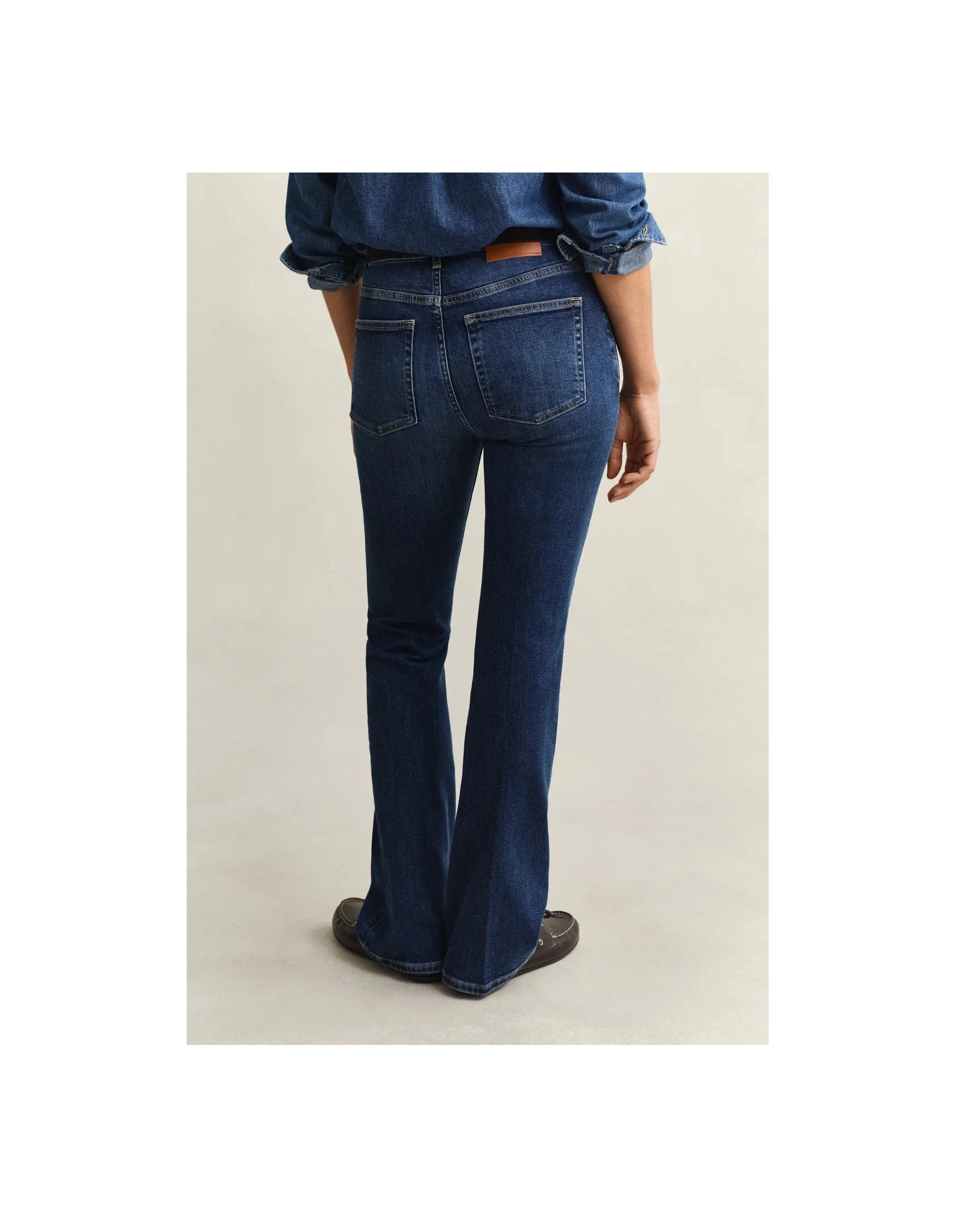 Denim Gant FlaredSlim.jpg