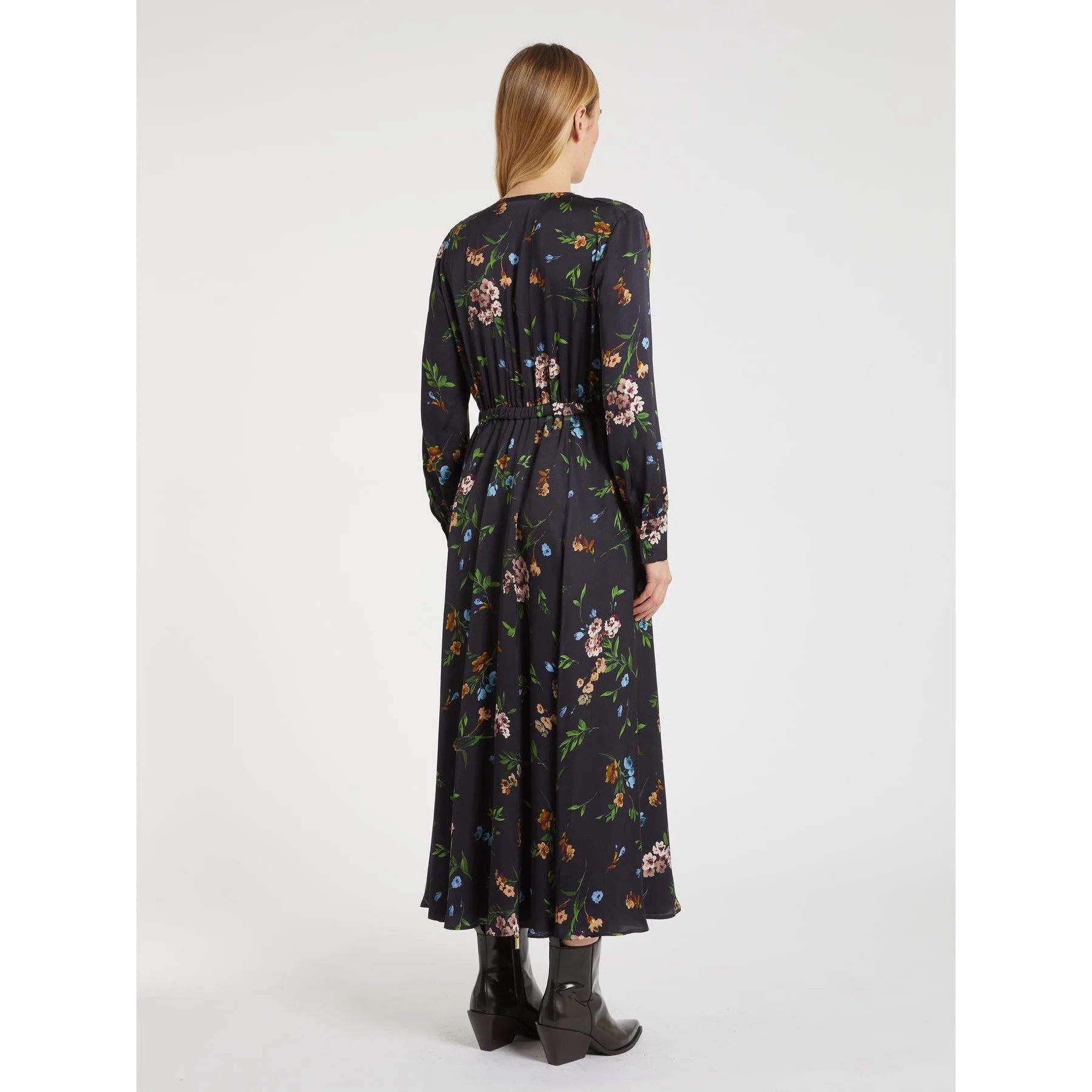 Nornes Dresss Marella1.jpg