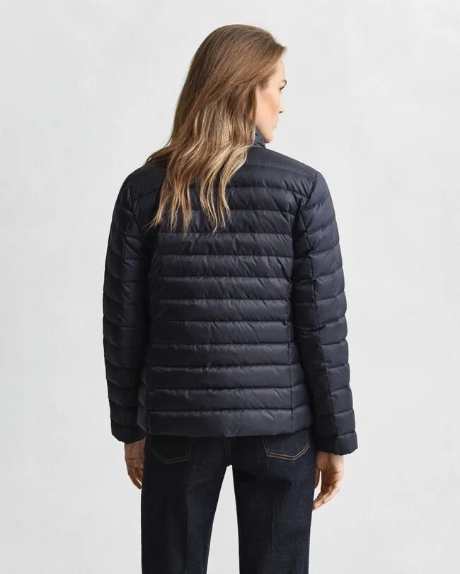 short quilted navy2.jpg