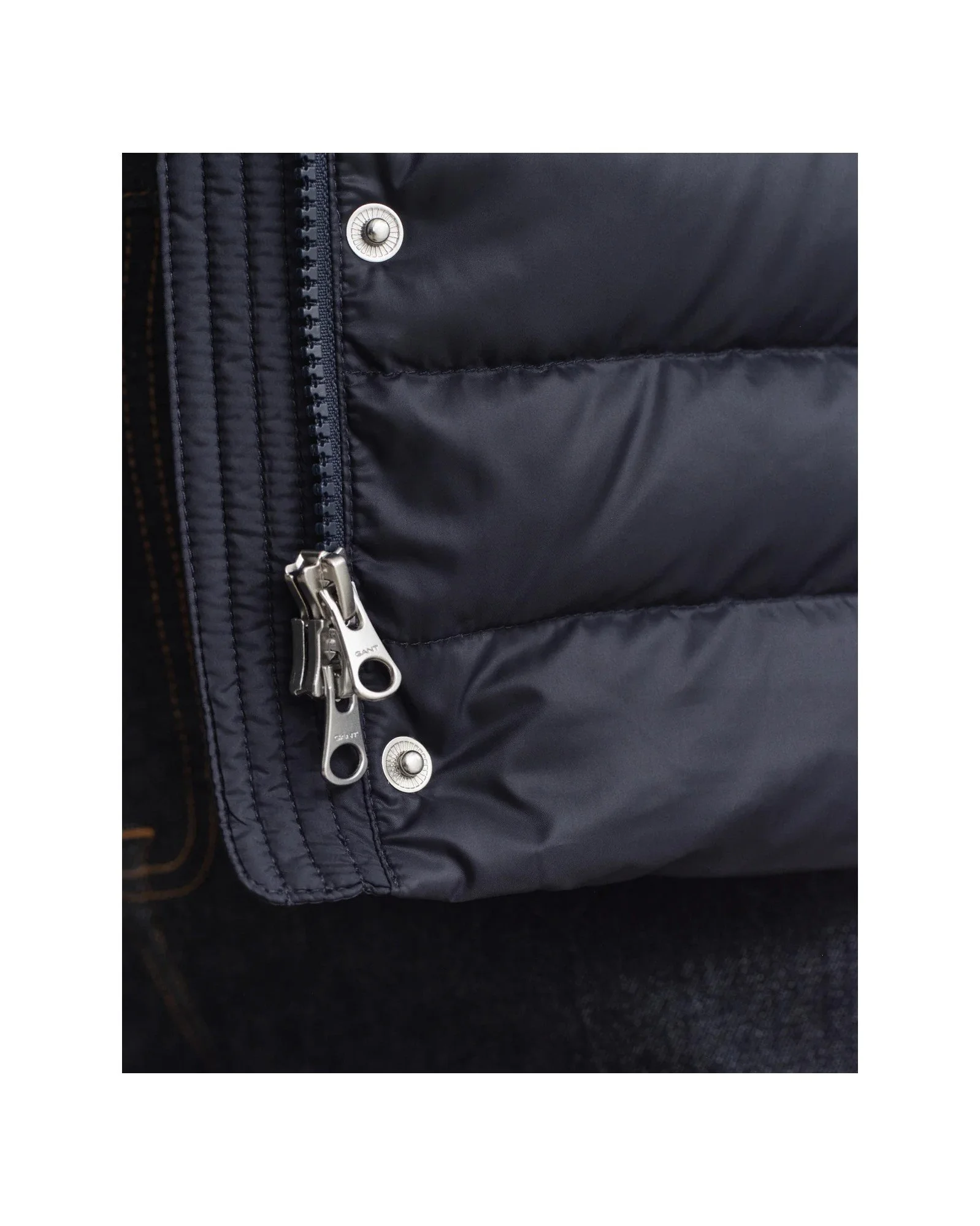 short quilted navy4.jpg