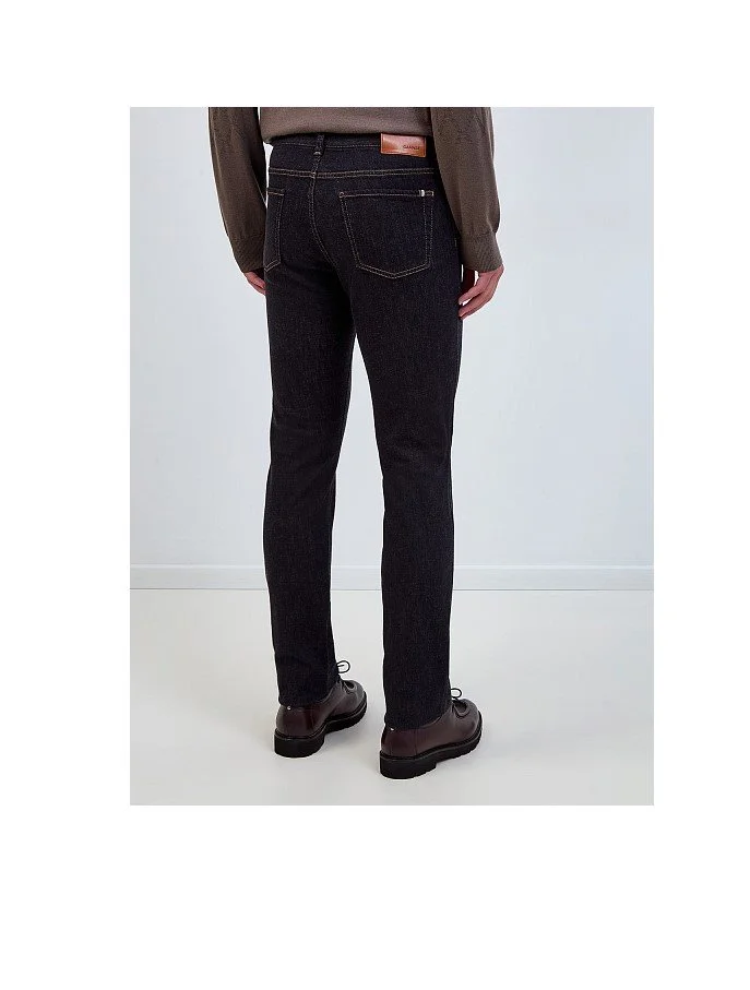 Canlai 91719 Dark3.jpg