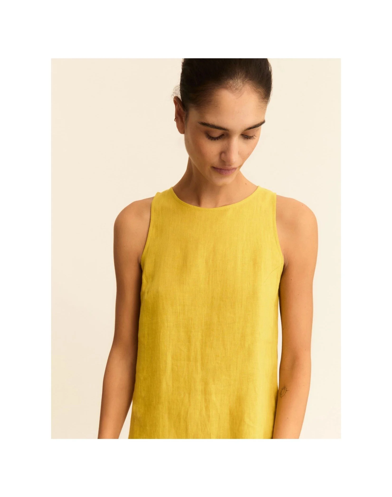 emmvelo mustard dress4.jpg