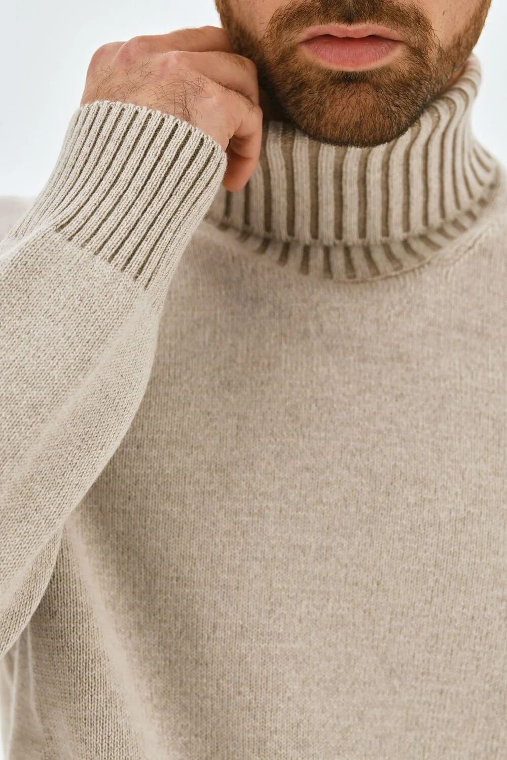 turtleneck-sweater-gran-sasso3.jpg