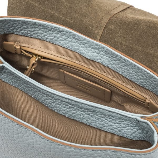 Helena Round Light Blue2.jpg