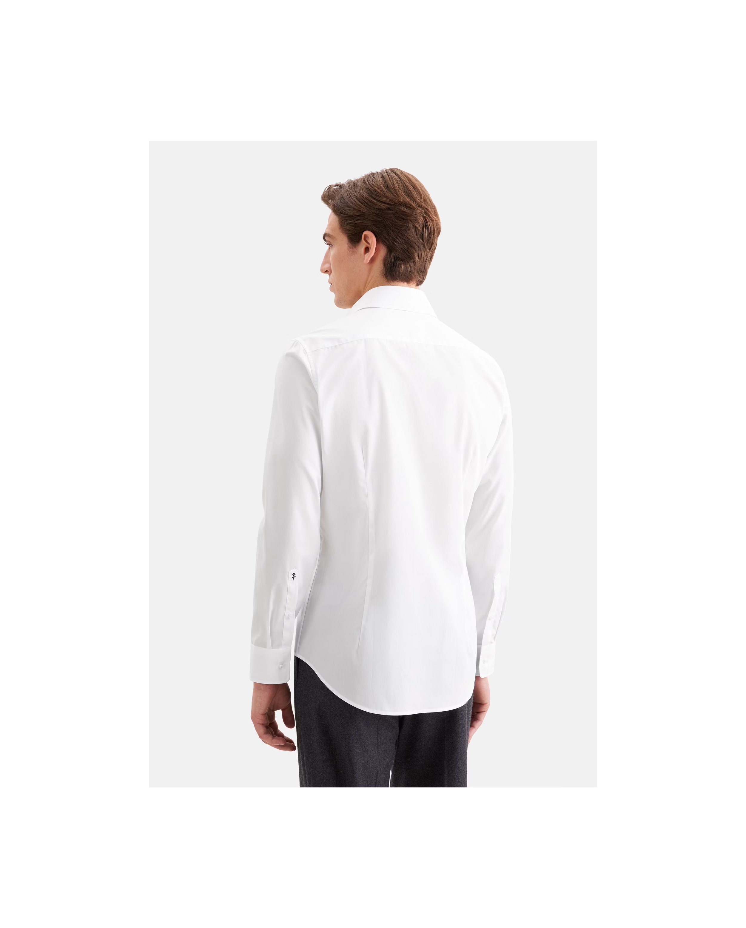 White Shaped Seidensticker3.jpg