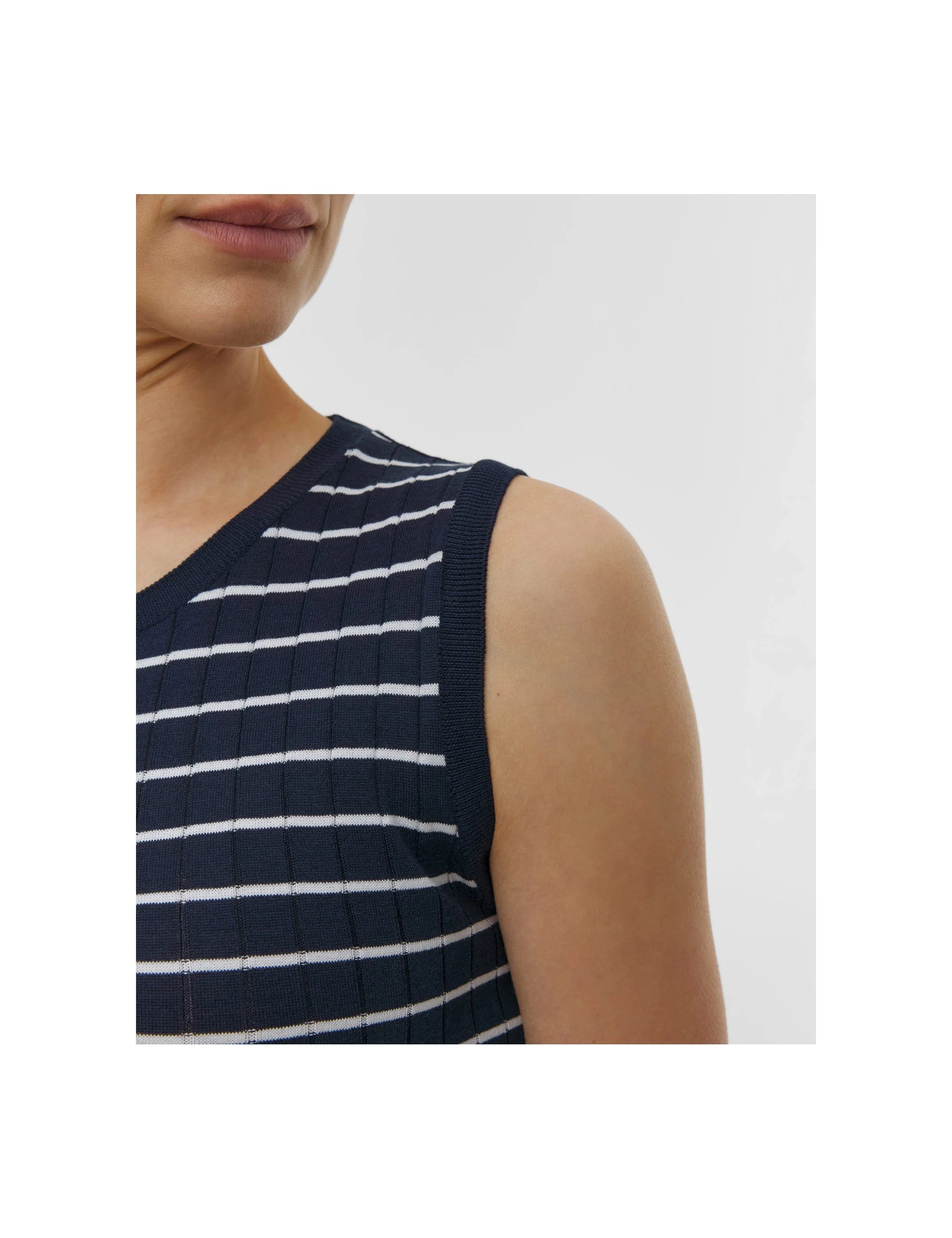 Paul-and-shark-striped-top6.jpg