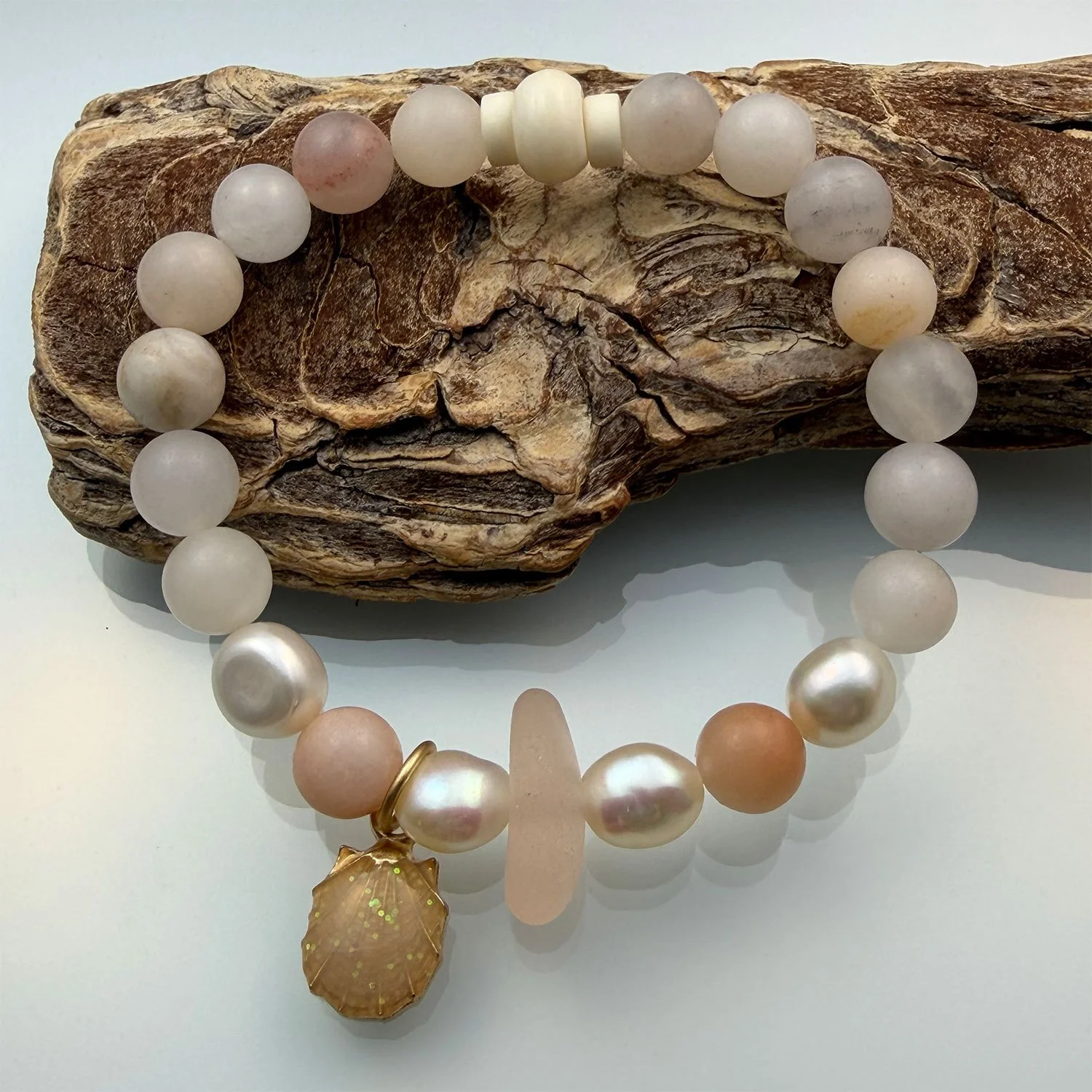 12-19bracelet07.jpg