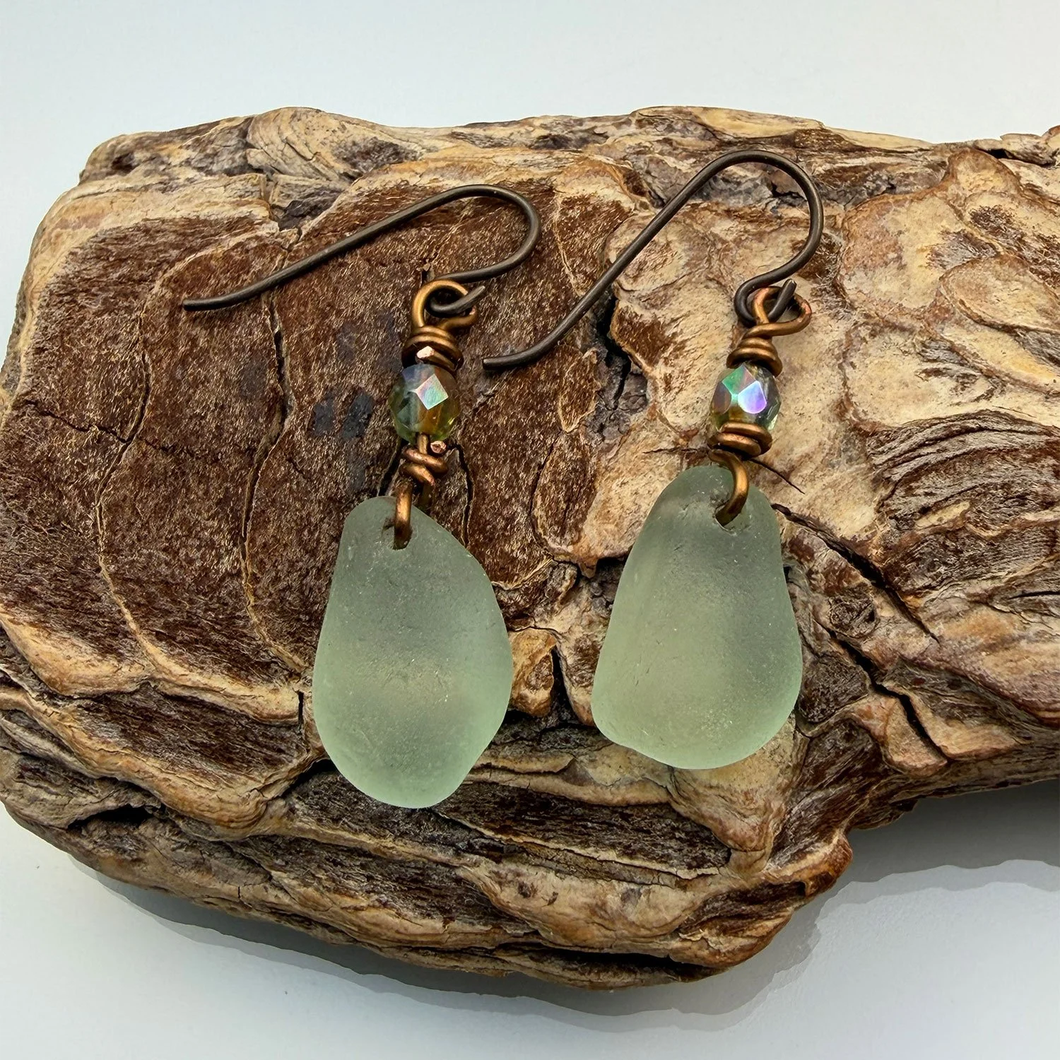 11-16earrings03.jpg