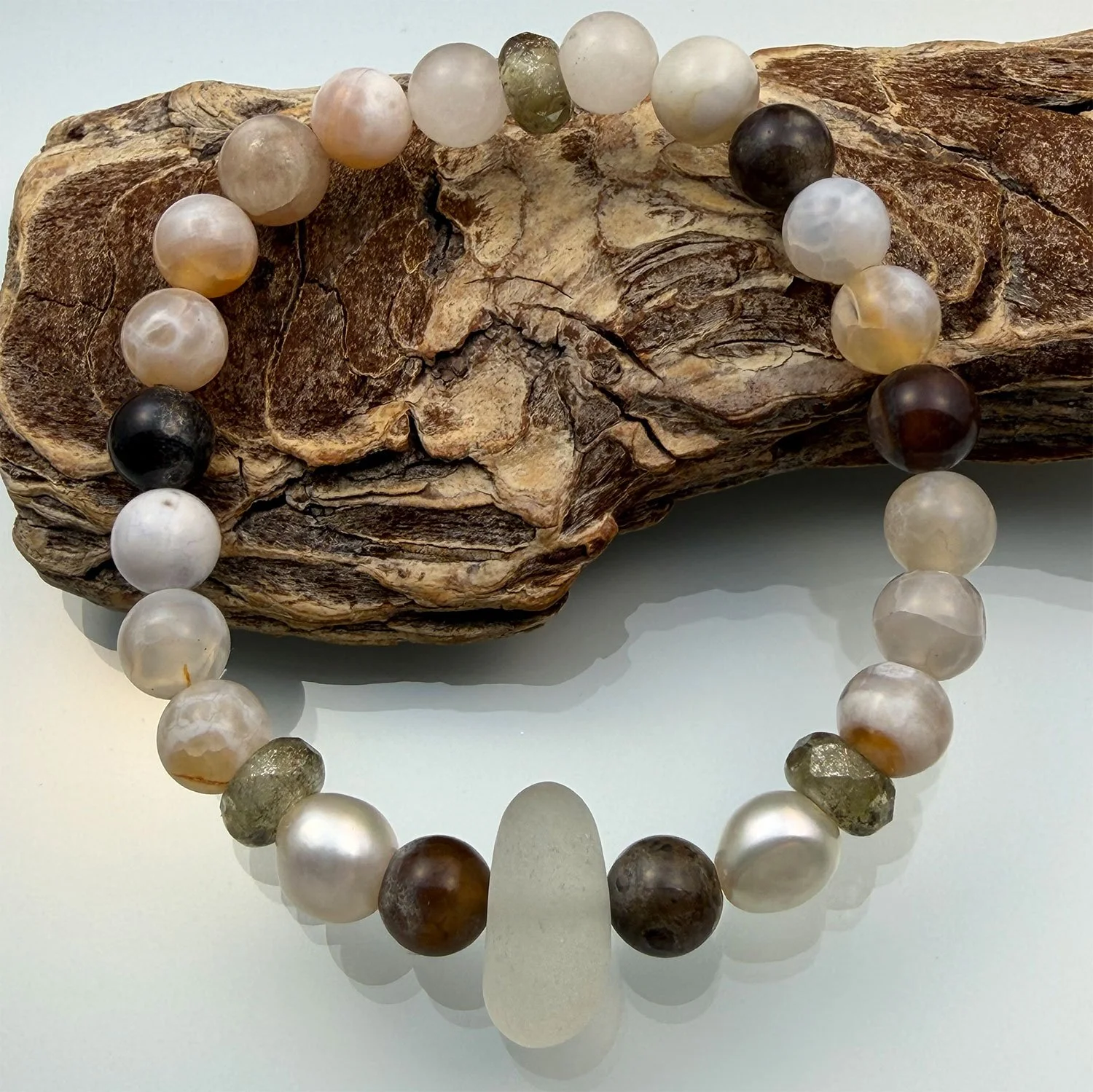 11-16bracelet03.jpg