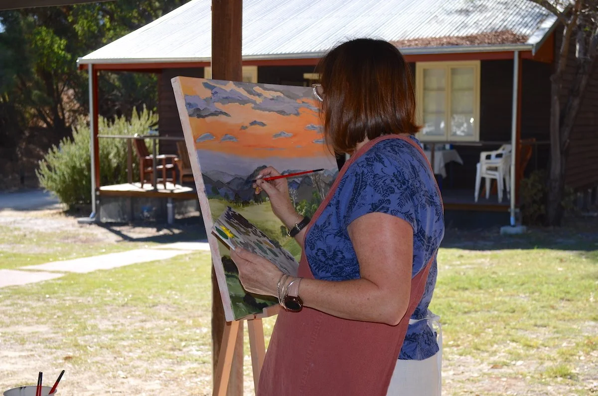 Art classes - Block of 6 with Louise Collier (acrylics)