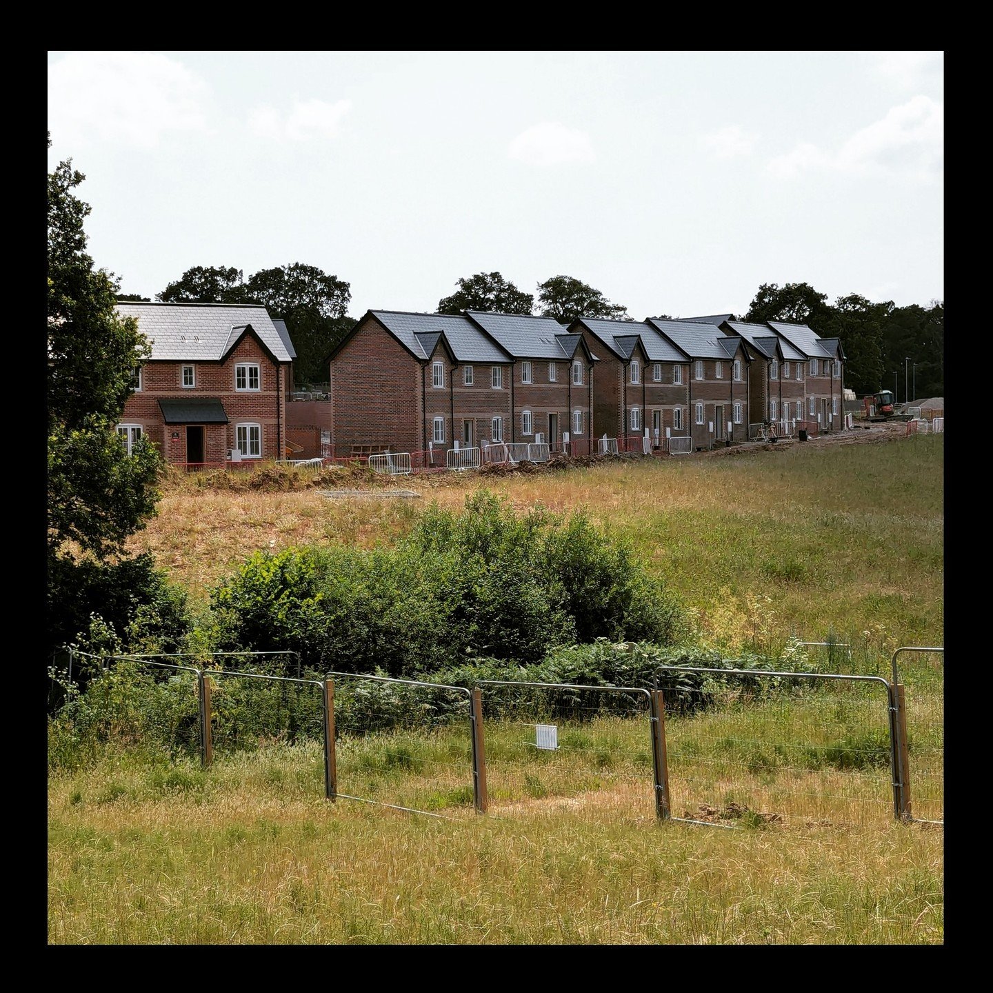 Exciting new homes under construction in Colchester, Essex! This development has been designed to provide:

Beautiful views overlooking a new park; a landscaped setting; to be close to the neighbourhood centre, which provides local convenience facili