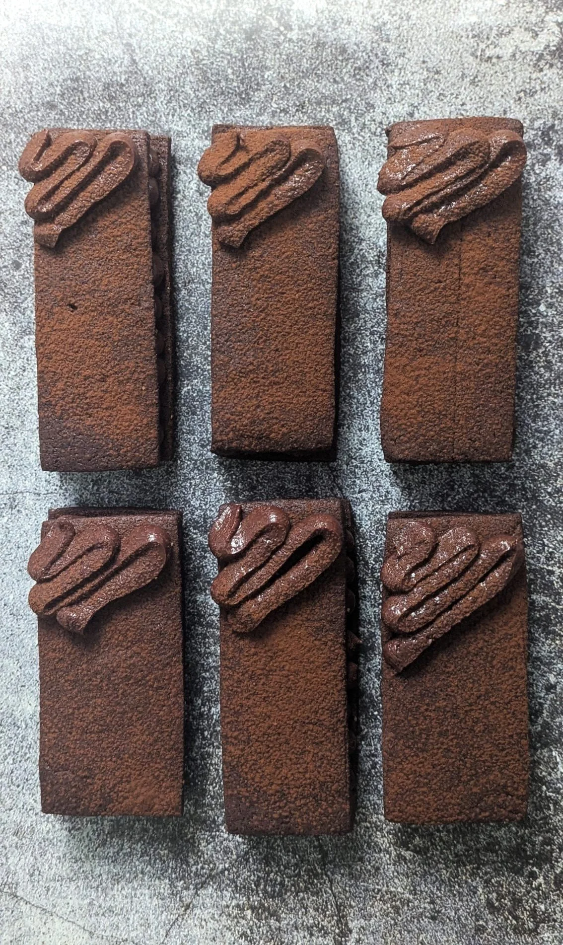 RECIPE : Bourbon Biscuits