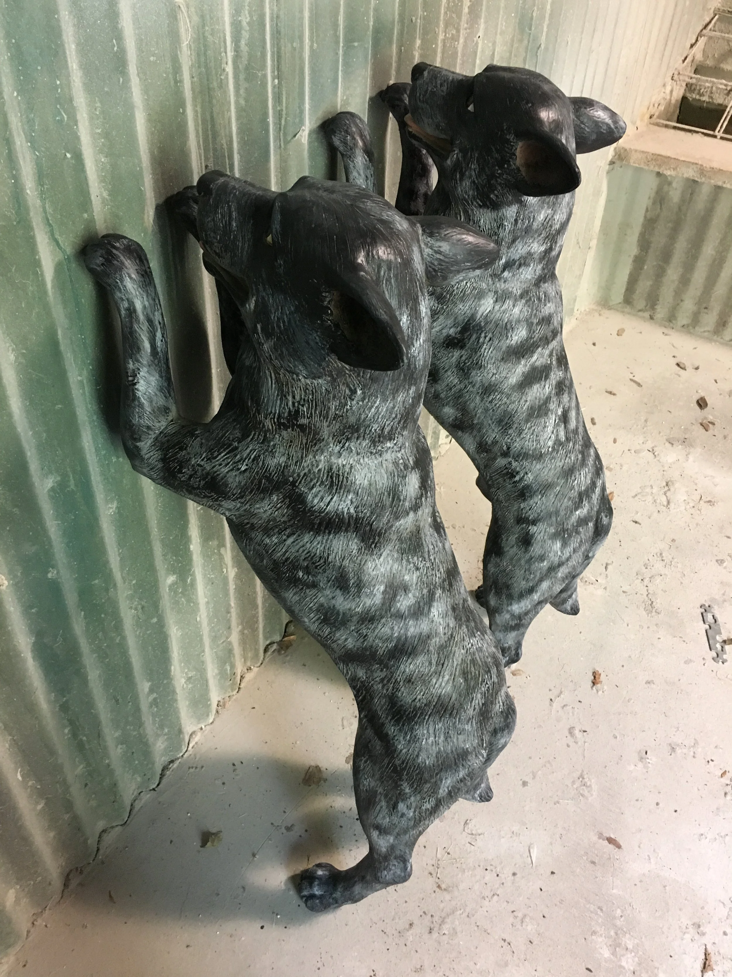 Cattle dogs painted by Matt Smidt at Natureworks Australia