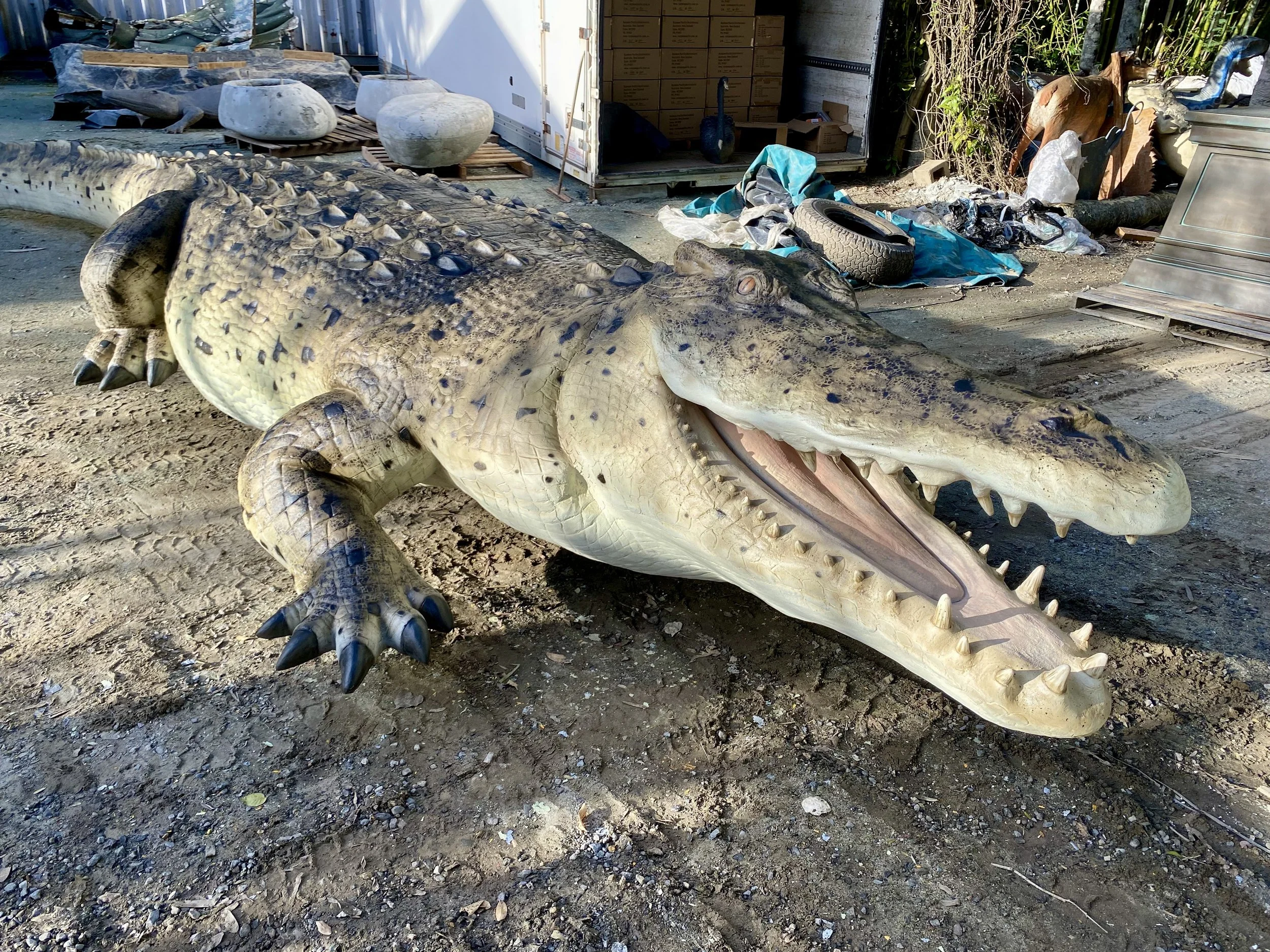 Crocodile painted by Matt Smidt at Natureworks Australia