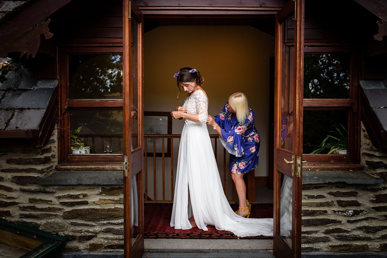 Welsh Green Weddings at the Ceridwen Centre