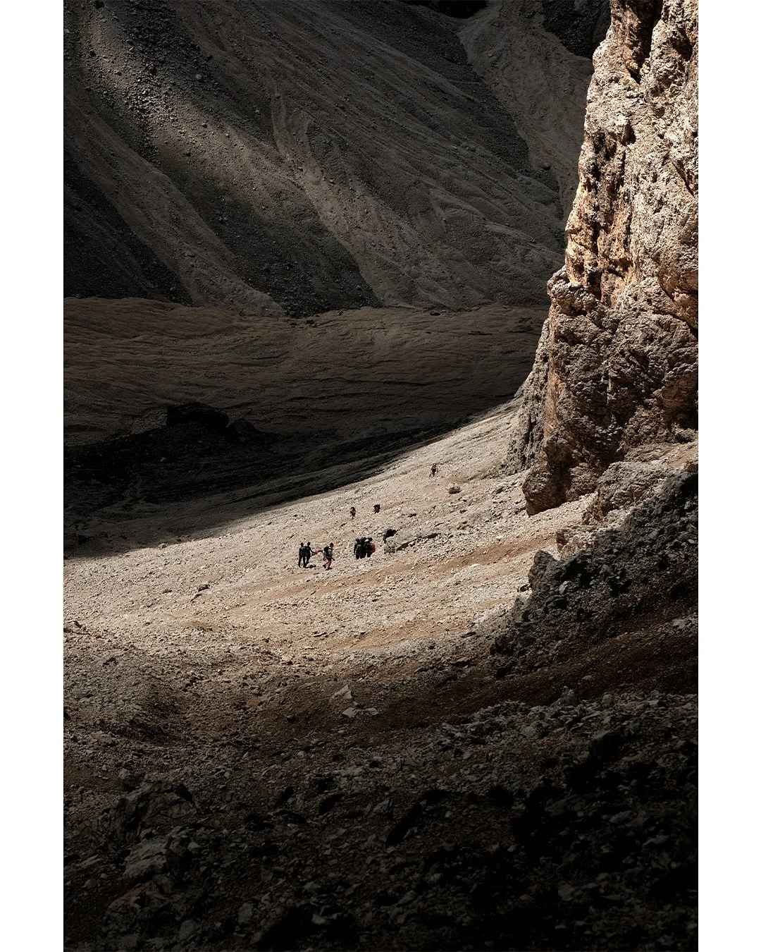 light patches &middot; 🇮🇹
.
.
.
#dolomites #southtyrol #s&uuml;dtirol #dolomiten #alps #italy #mountainlandscape #alpineviews #rockformation #outcrops #highalpine #exploretocreate #hikingadventures #trailvision #earthmoods #visualsofnature #texture