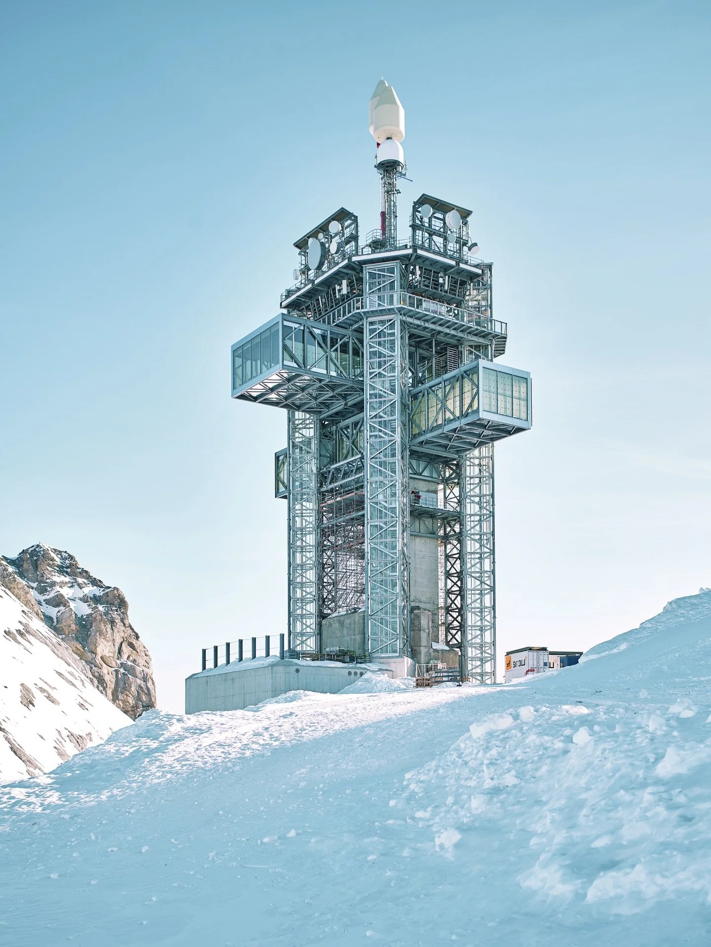 exposure &middot; 🇨🇭
.
.
.
#switzerland #architecture #landscape #MyLeicaFoto #LeicaWitness

@leica_camera 
@leica_camera_schweiz 
@herzogdemeuron