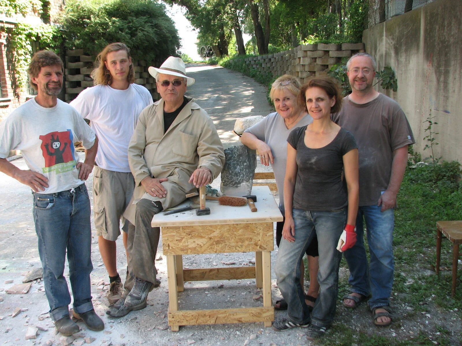 STEINBILDHAUERN MIT HANS-PETER PROFUNSER