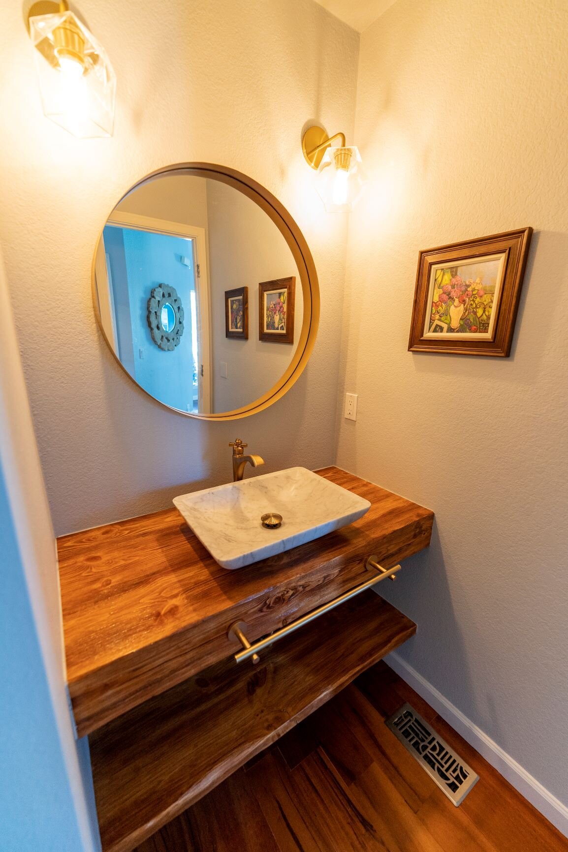 Powder Room-4.jpg