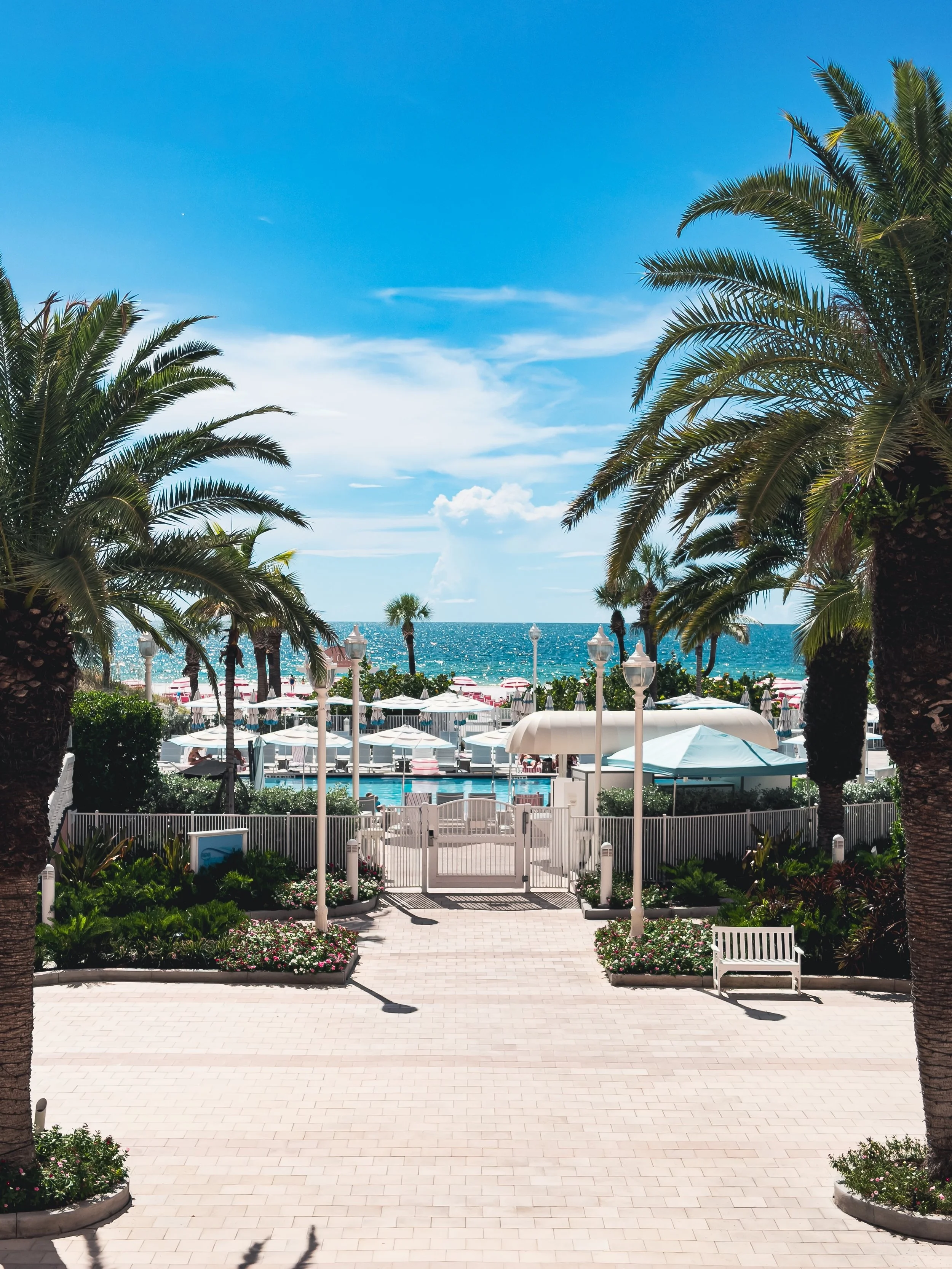 Another wonderful stay at @thedoncesarhotel to celebrate @jacqueline1009&rsquo;s birthday. Huge thanks to our friends on staff for going above and beyond once again and making it extra memorable. See you soon! 

@donclubatdoncesar 
#Celebrate #DonCeS