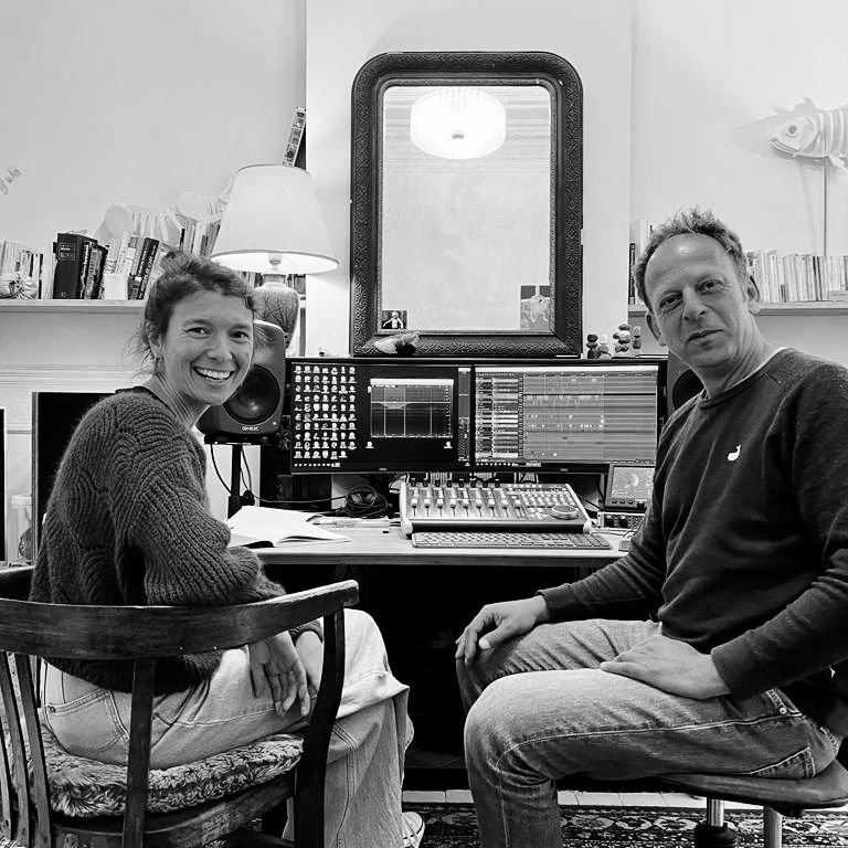 🎧Mon dernier b&eacute;b&eacute; - coming soon📻 
&laquo;Si je le raconte, c&rsquo;est pour que &ccedil;a ne puisse pas revenir, mais pas pour aller r&eacute;veiller des souffrances.&raquo;

J&rsquo;ai d&rsquo;abord commenc&eacute; par suivre Mathild