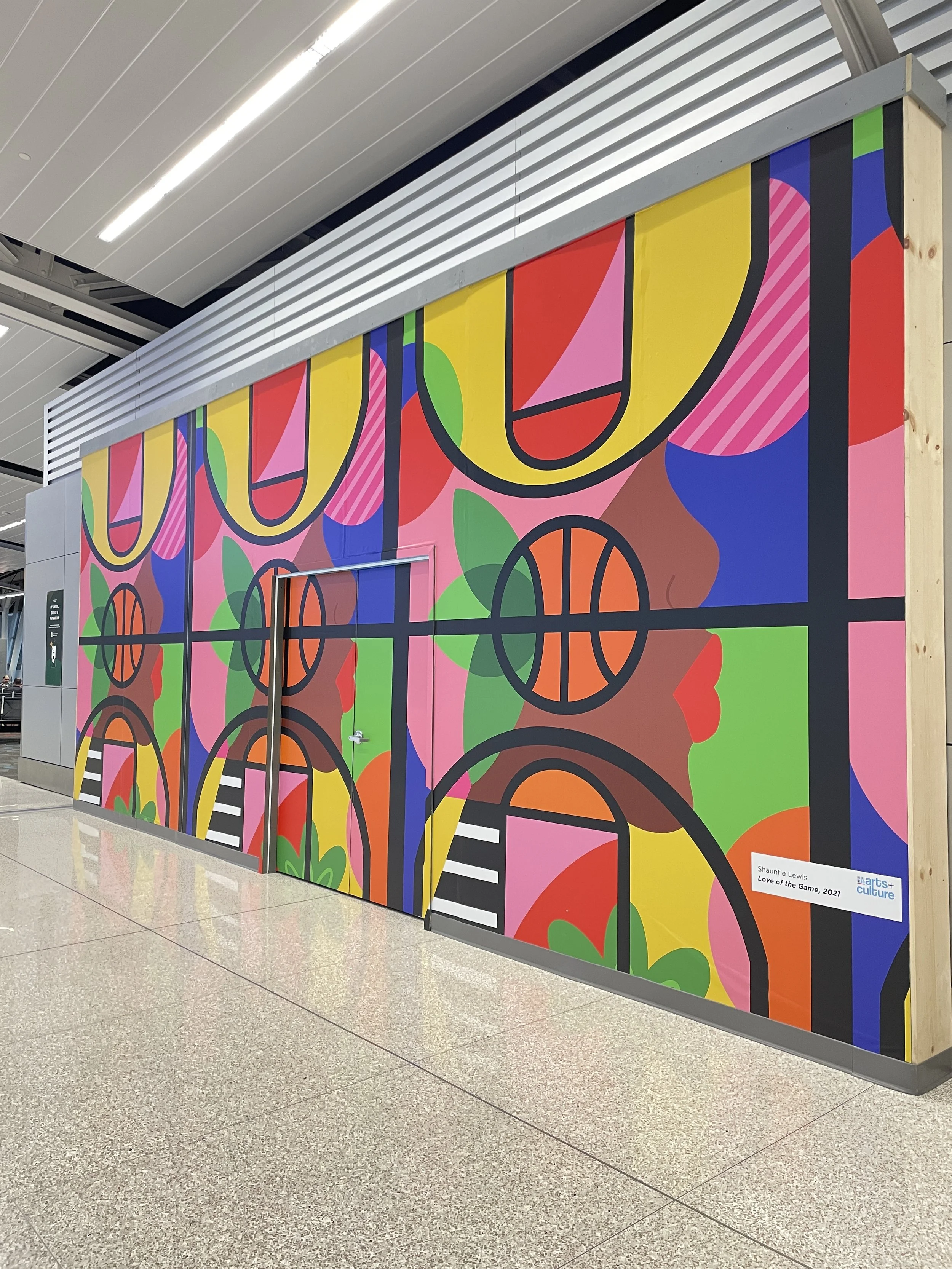 Indianapolis Airport Concourse B