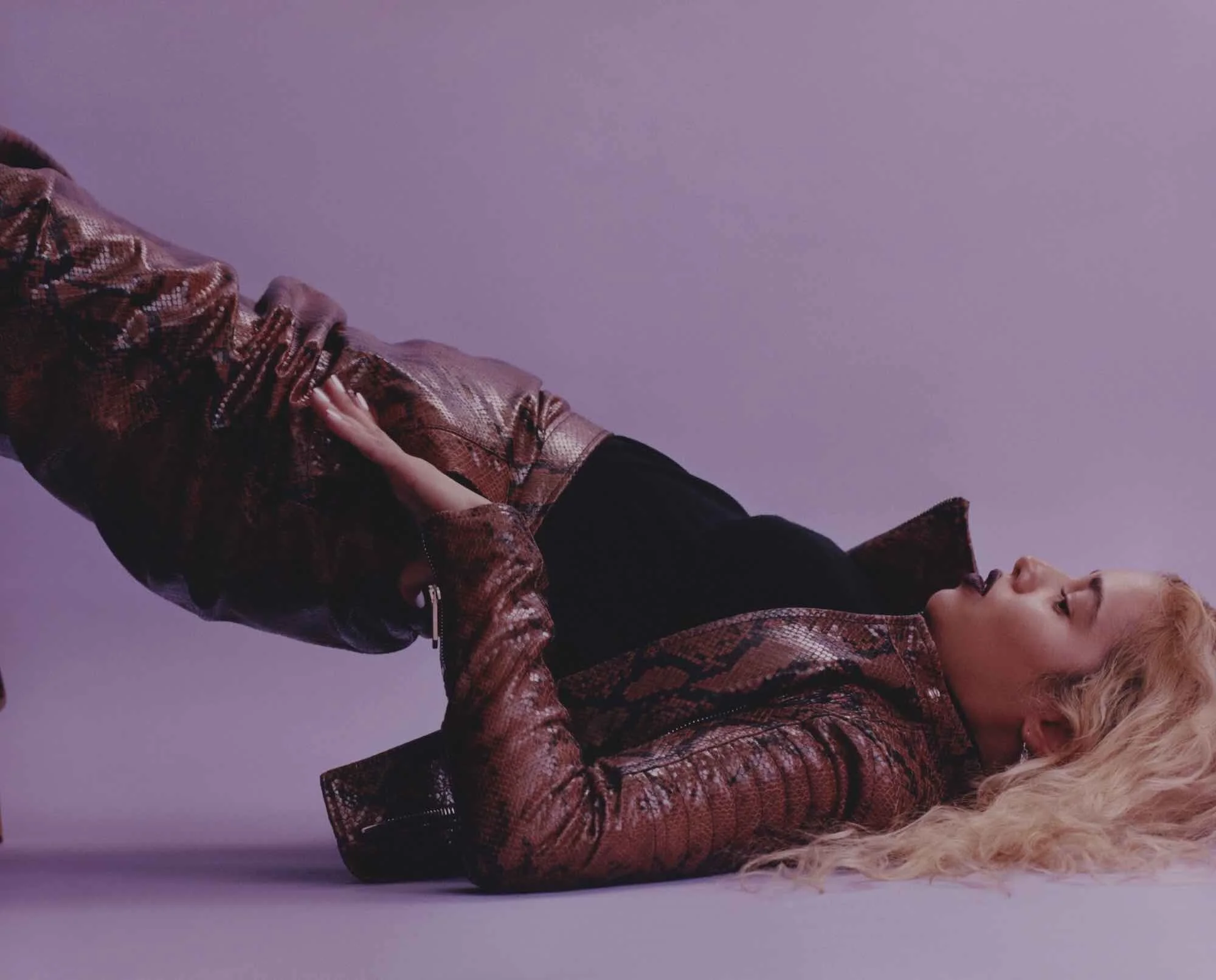 Tommy Genesis