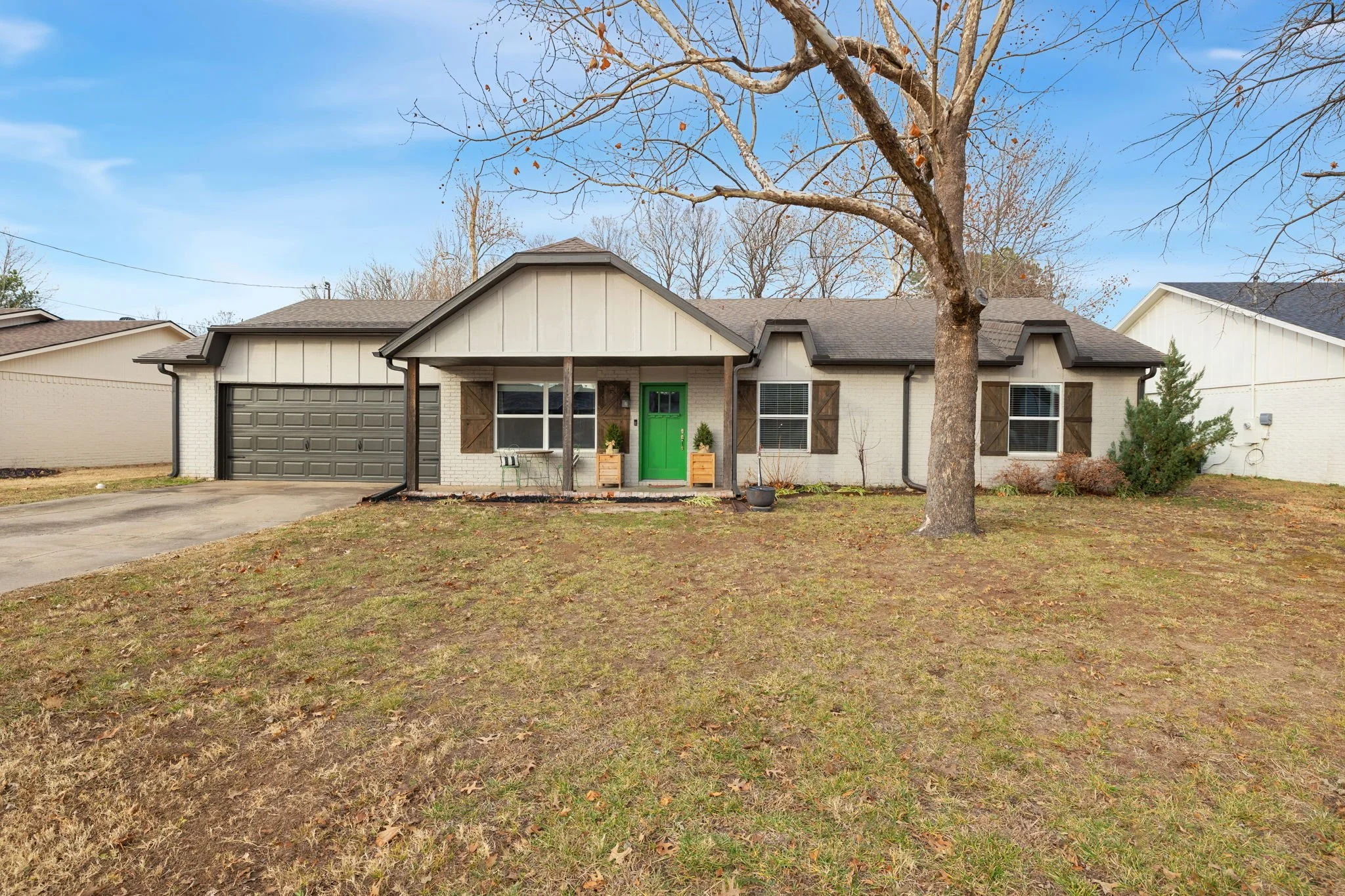 310 SW 11th St, Bentonville, AR 72712