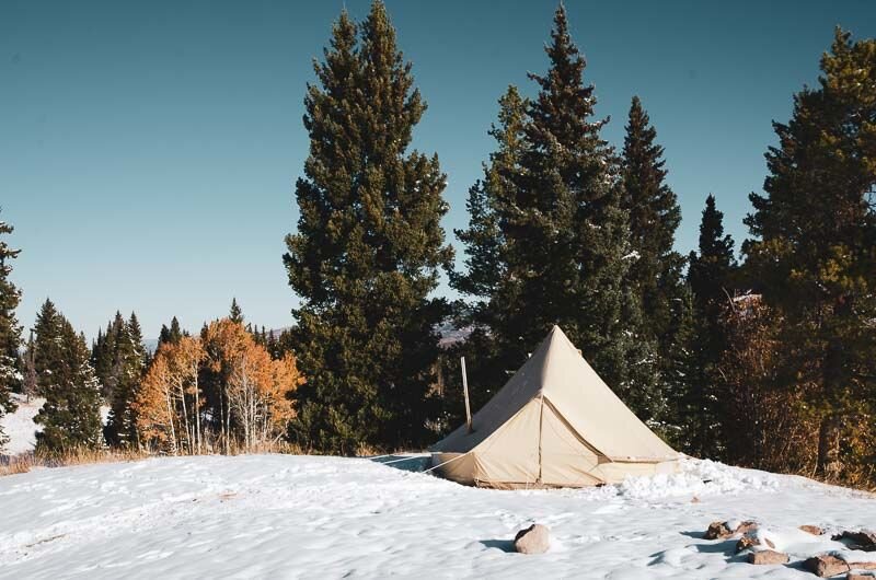 Don’t let the snow stop you. Our Pro and Pro Tech canvas tents are made to sustain Canadian seasons — all of them. And each of our canvas tents are stove compatible. 