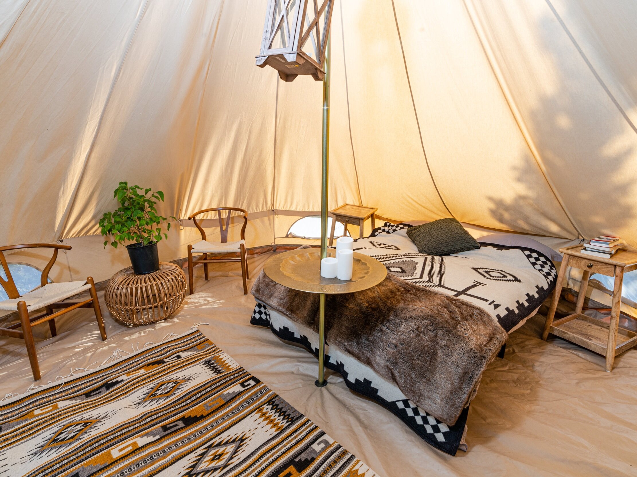 inside+yurt.jpg