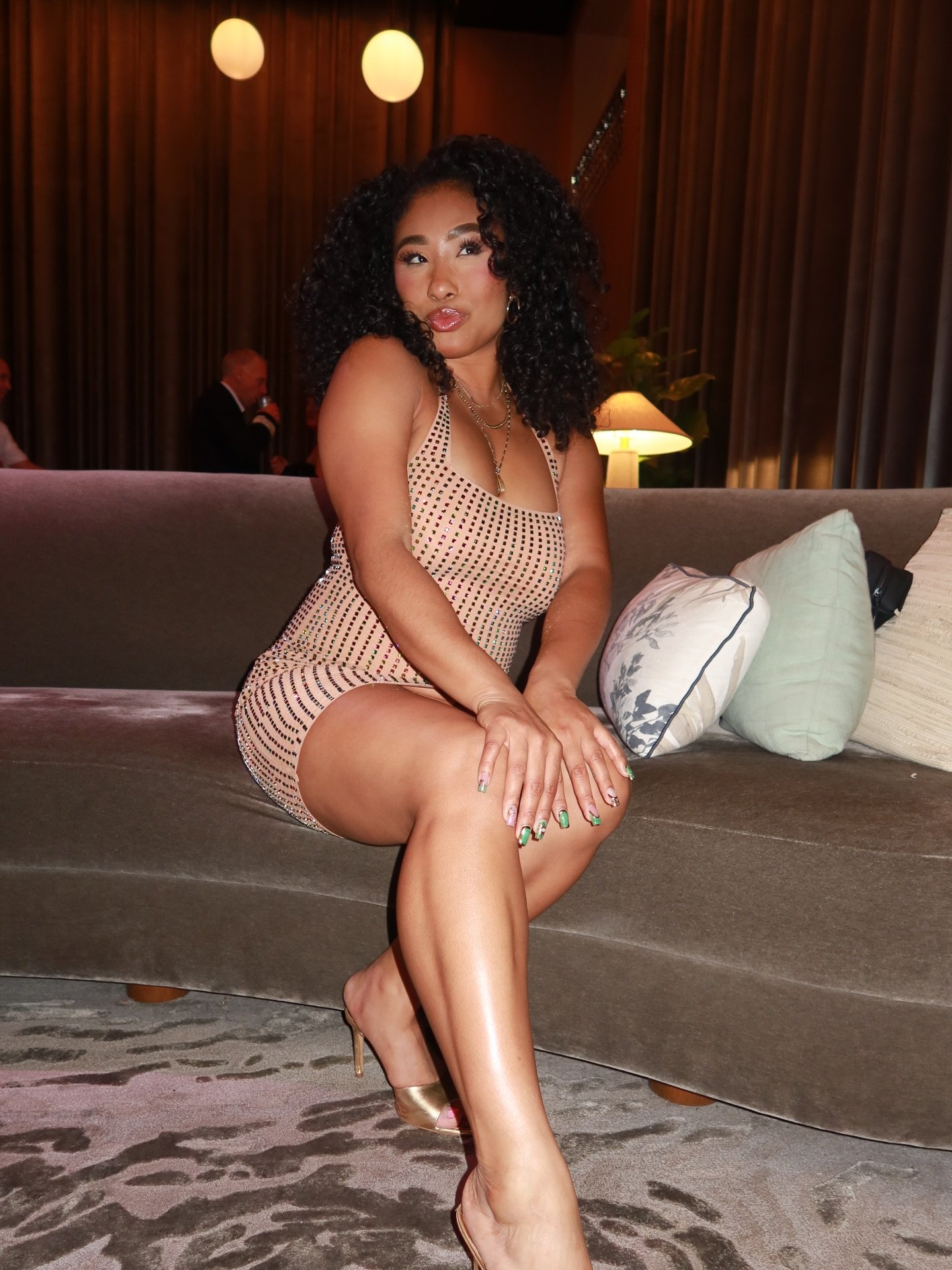 gratitude // dump 🫶🏽

1. I feel prettyyy @fashionnova @beautyby_margarita 
2. if you know this side of me - ily 
3. LIL KIM 💕 halftime choreo by me &amp; @asha.v.singh 
4. Skin + sun 🌞
5. Who I do it for ❤️
6. Alone time 🧘🏽&zwj;♀️
7. My girlsss