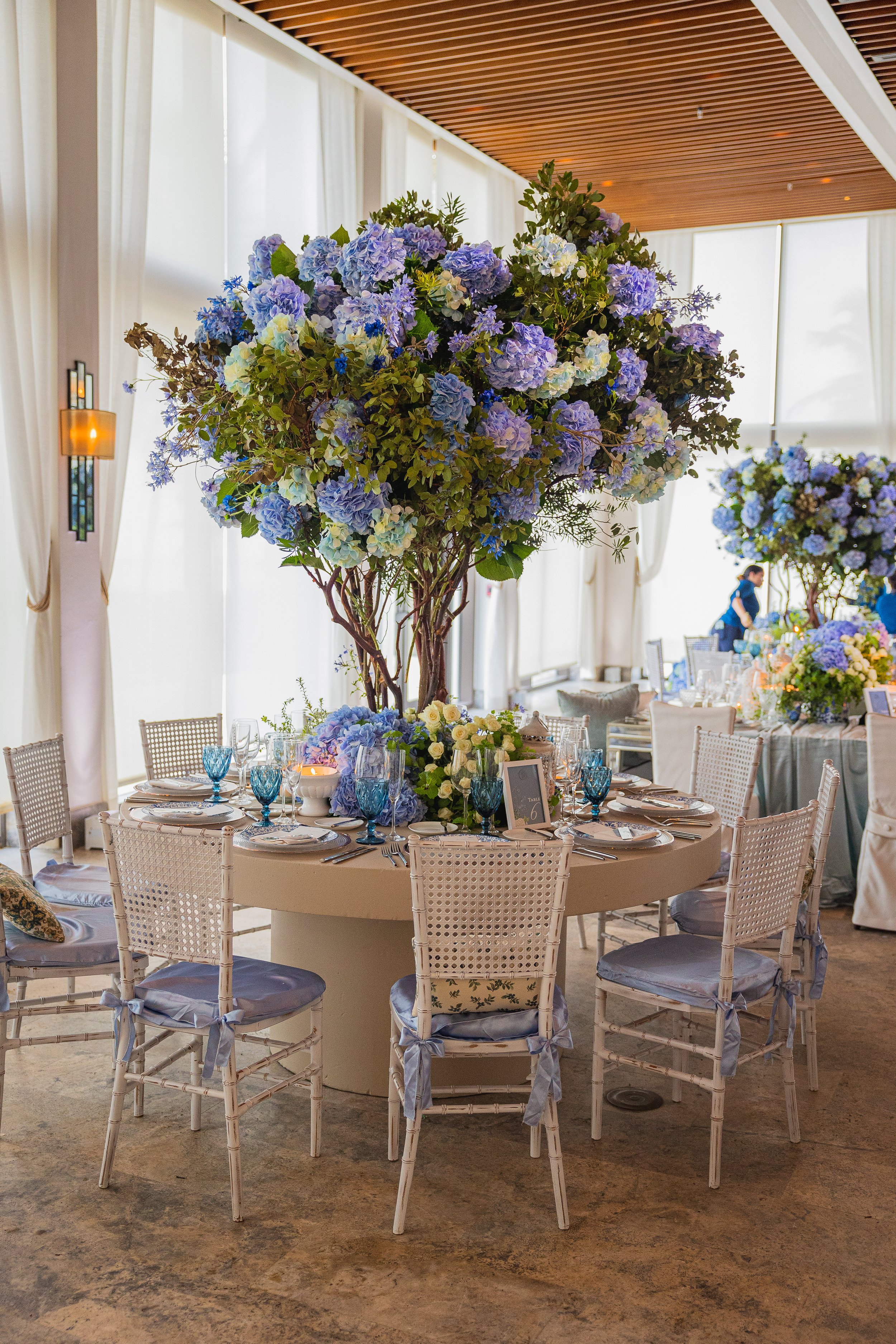 Elegant table setting by Emilio Olabarrieta shot by a wedding photographer at the Ritz-Carlton Dorado Beach Reserve