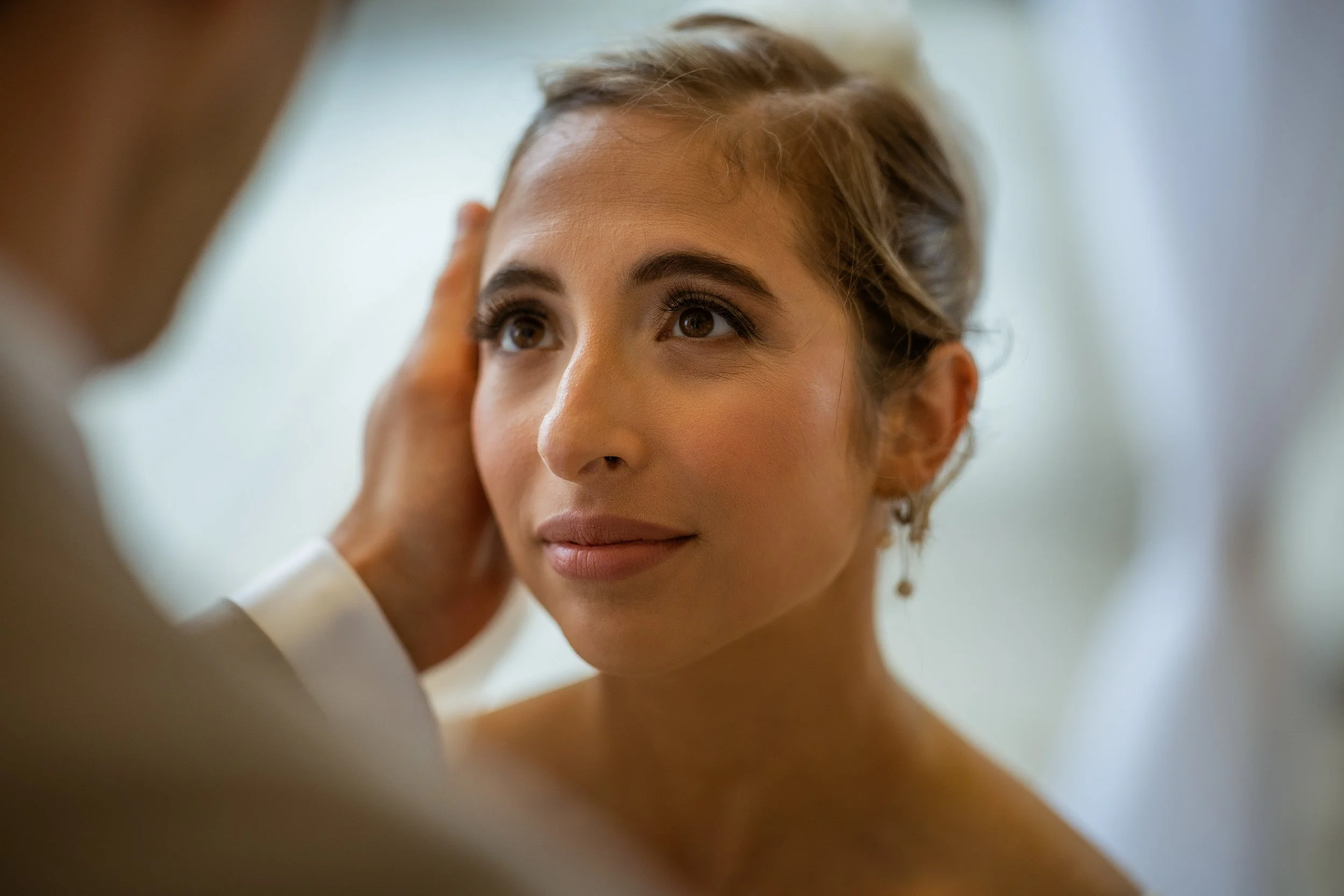 Jewish bride at La Concha Resort taken by a luxury wedding photographer in Puerto Rico