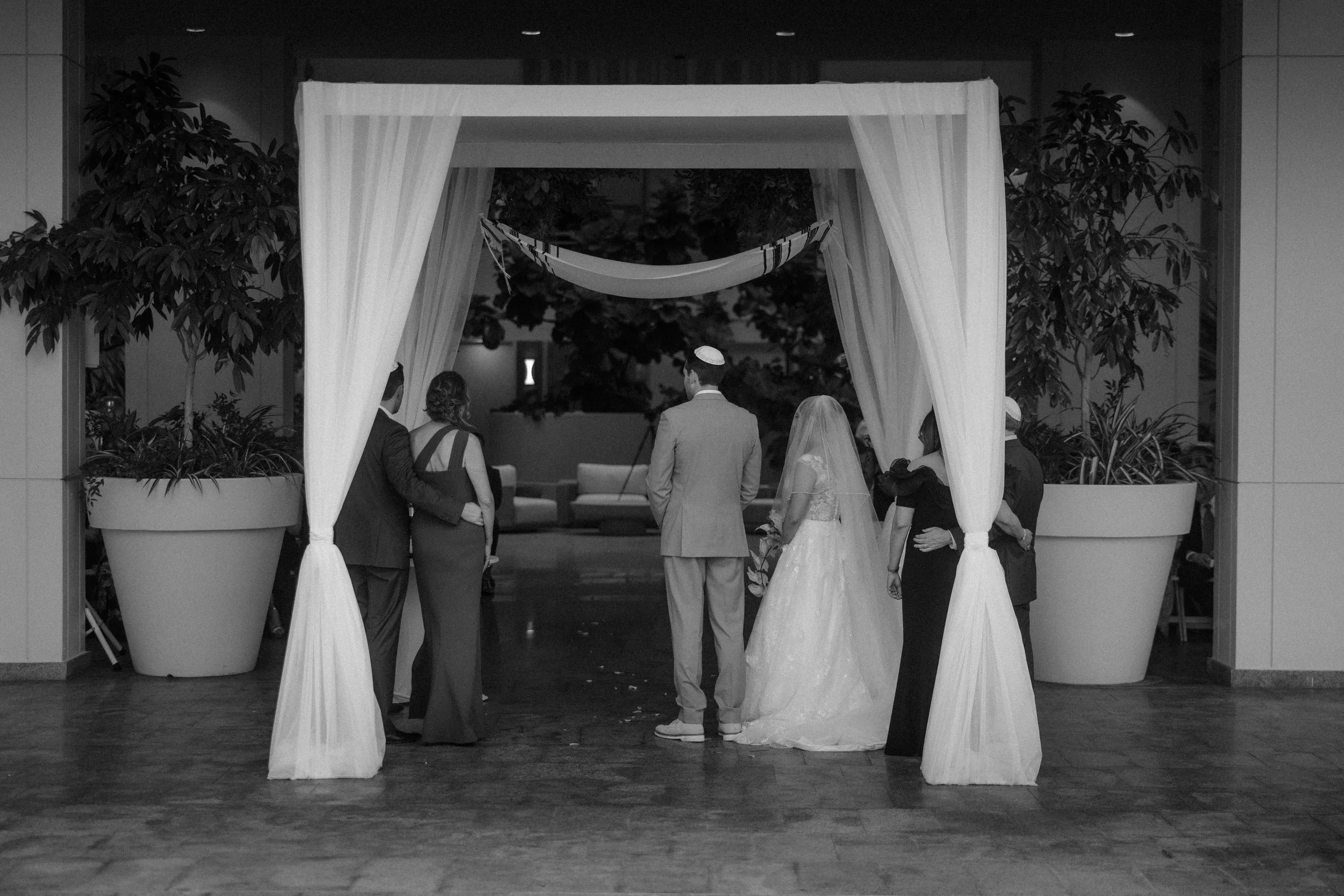 Jewish wedding ceremony at La Concha Renaissance Hotel shot by a luxury elopement photographer in Puerto Rico