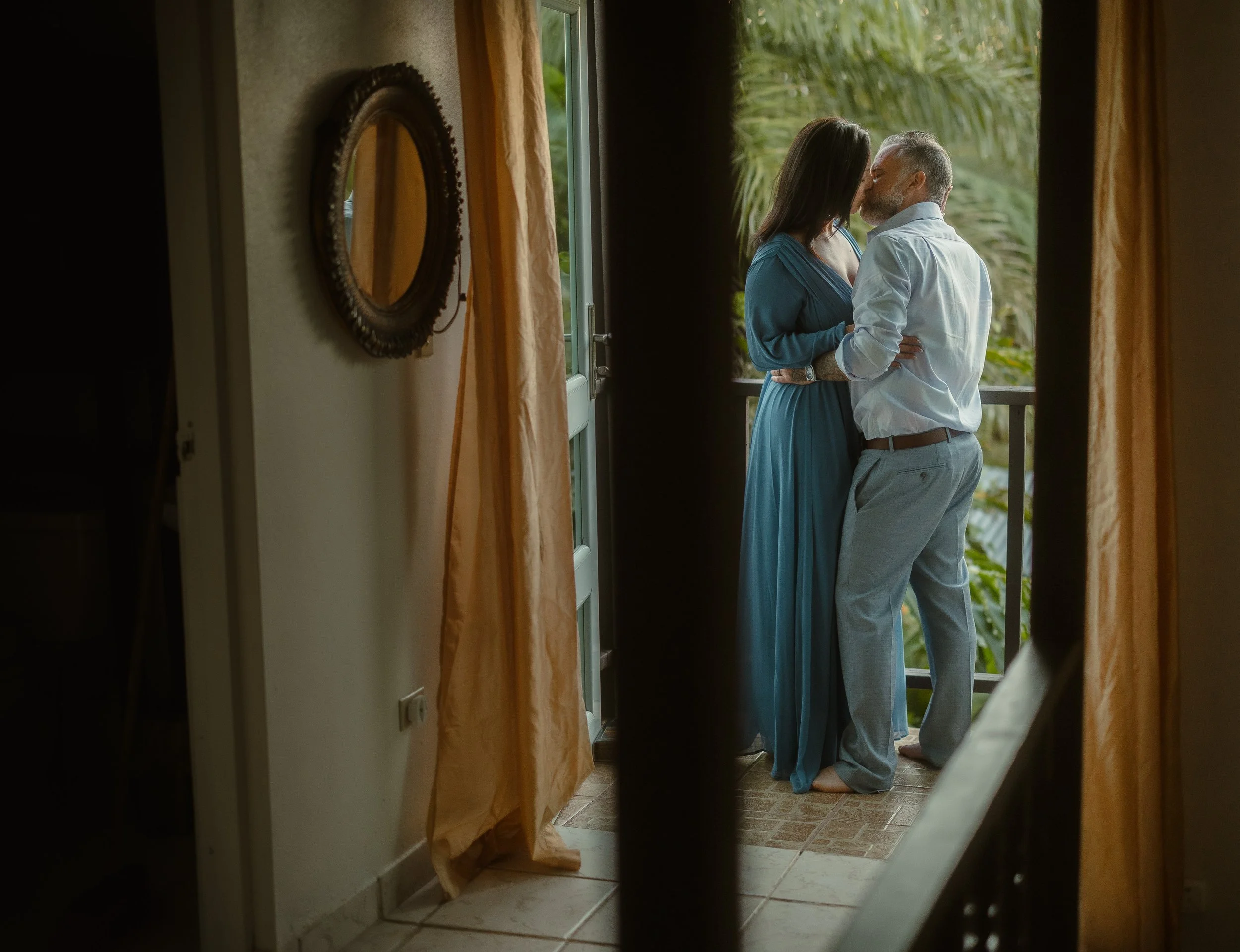 Luxury elopement in Puerto Rico focused on intimacy and connection