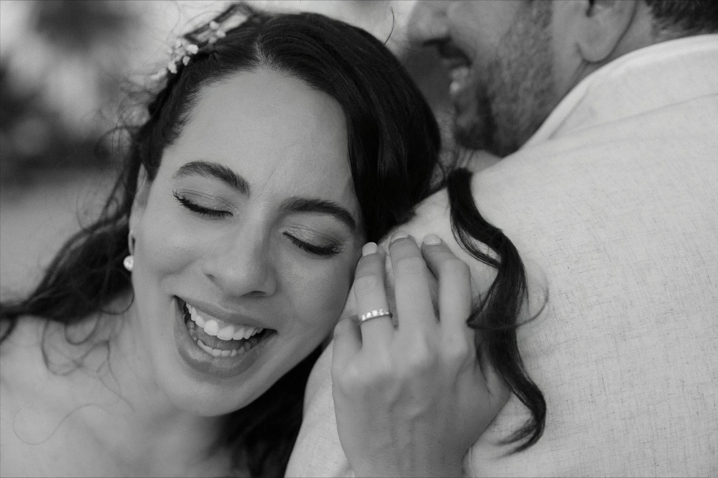 Bride portrait during her luxury elopement in Puerto Rico at Escambrón Beach