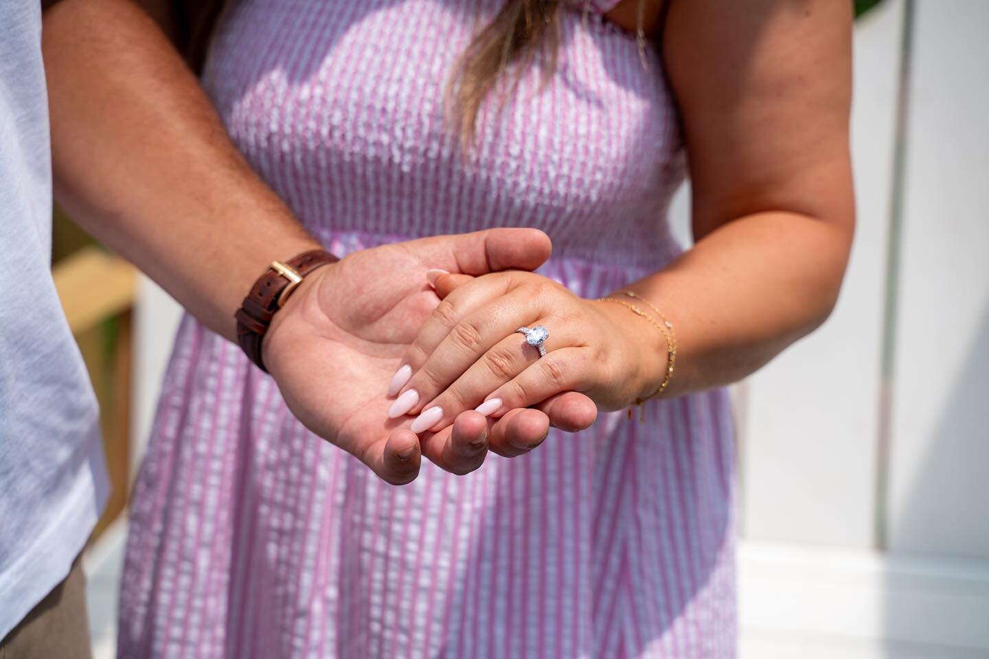 Taking a closer look 💍🪻
#lavenderfields #proposals #closeups
