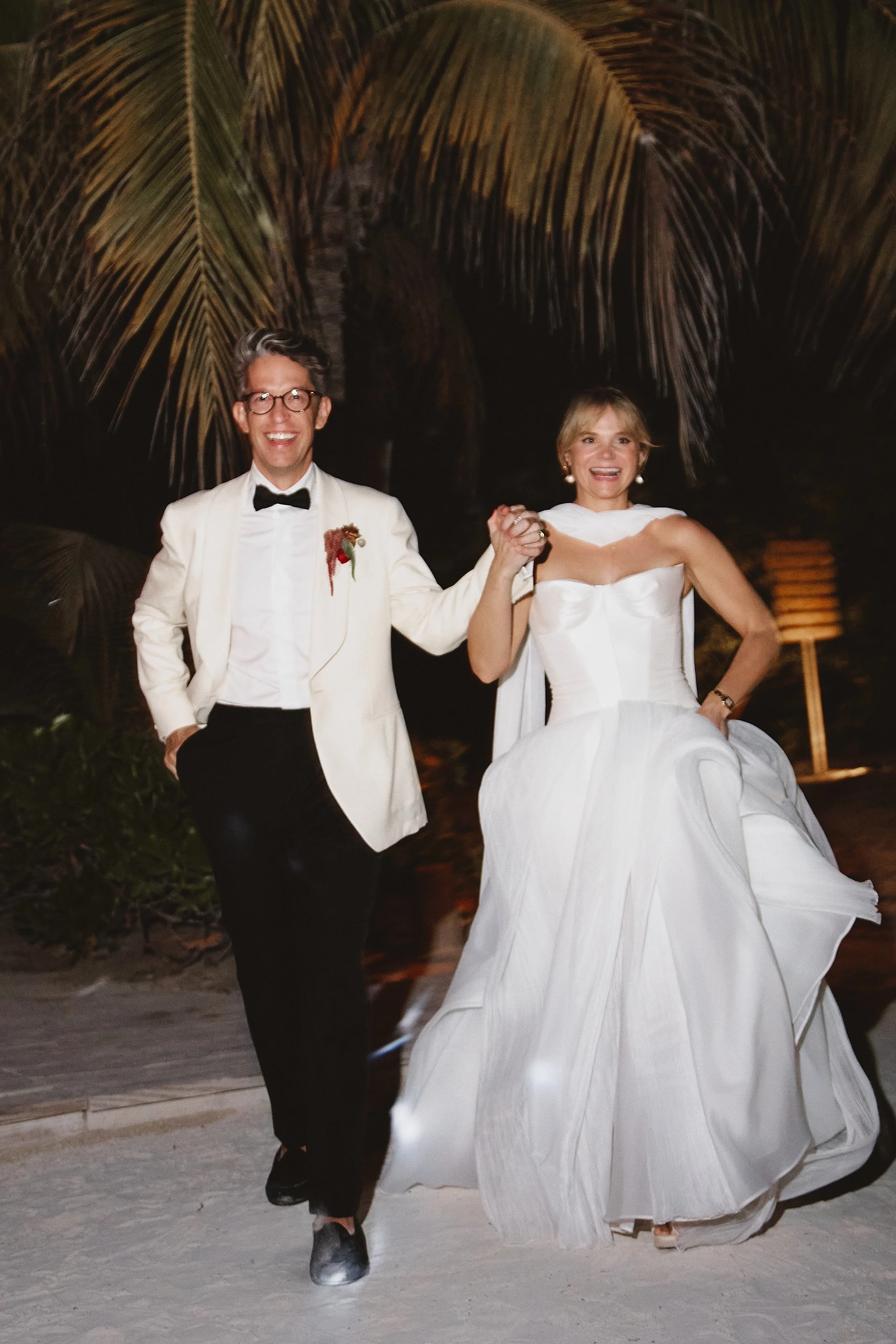 A&J Wedding Cloud 452.jpg