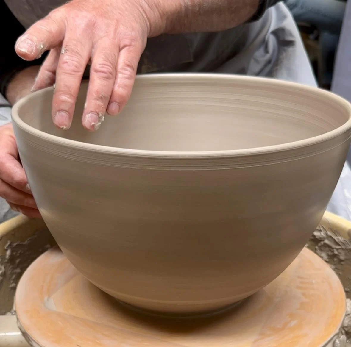 Throwing Larger Vessels with David Preston- MASTERCLASSES