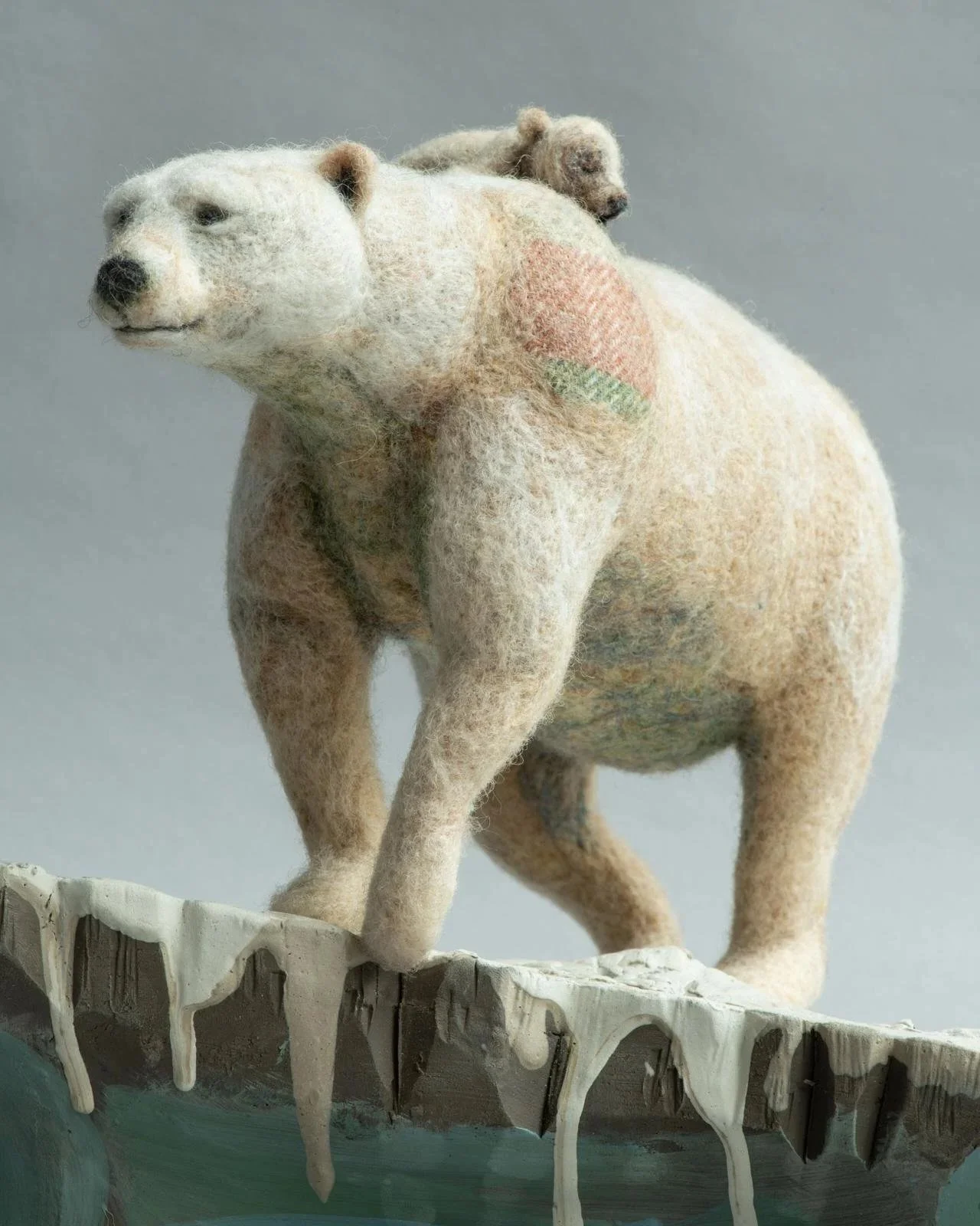 Polar Bear Sculptures @G2