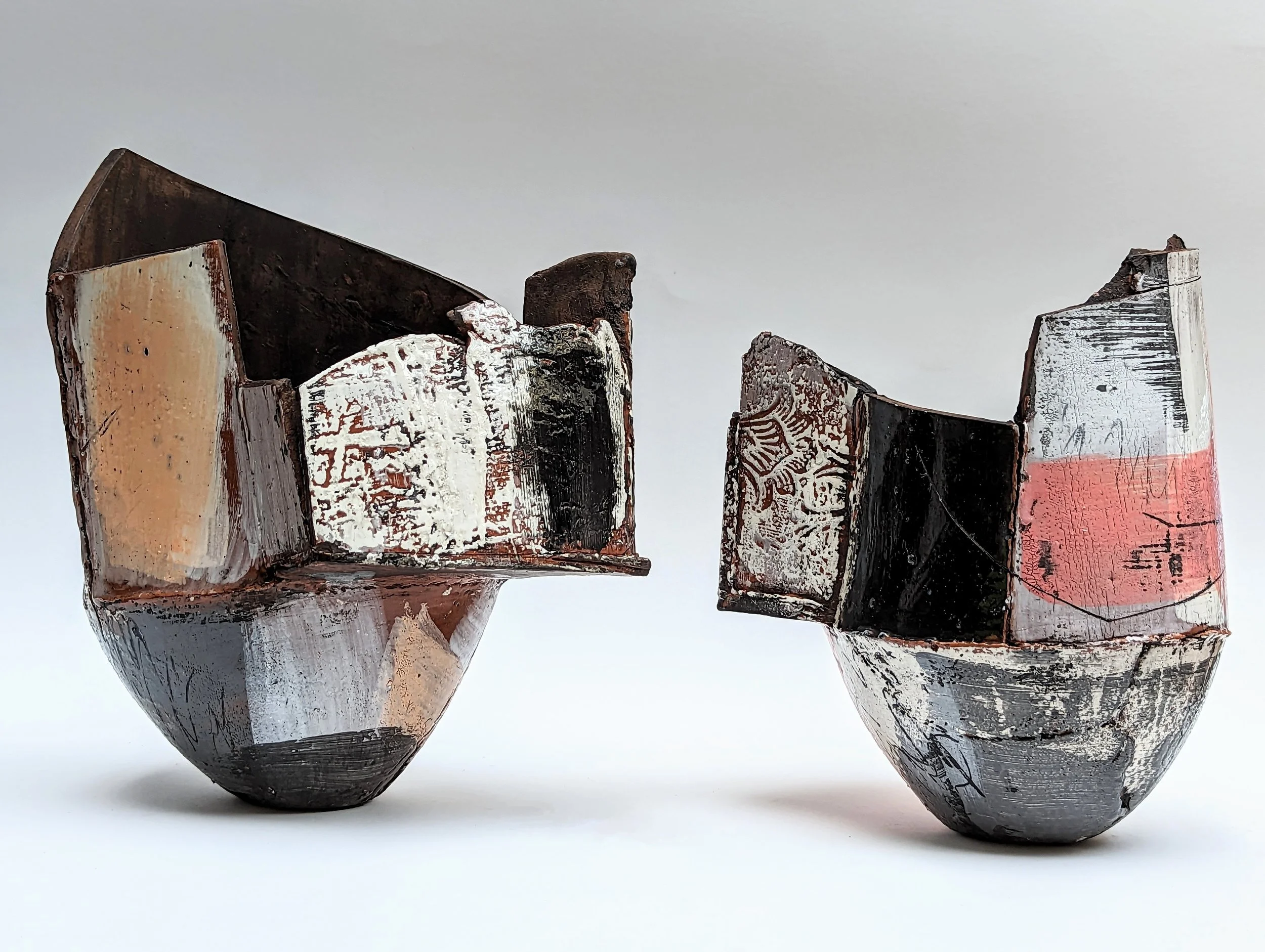 Emily Stubbs - Conversation of Fragmented Vessels - Peach and Pink - H.20cm - 2024.jpg