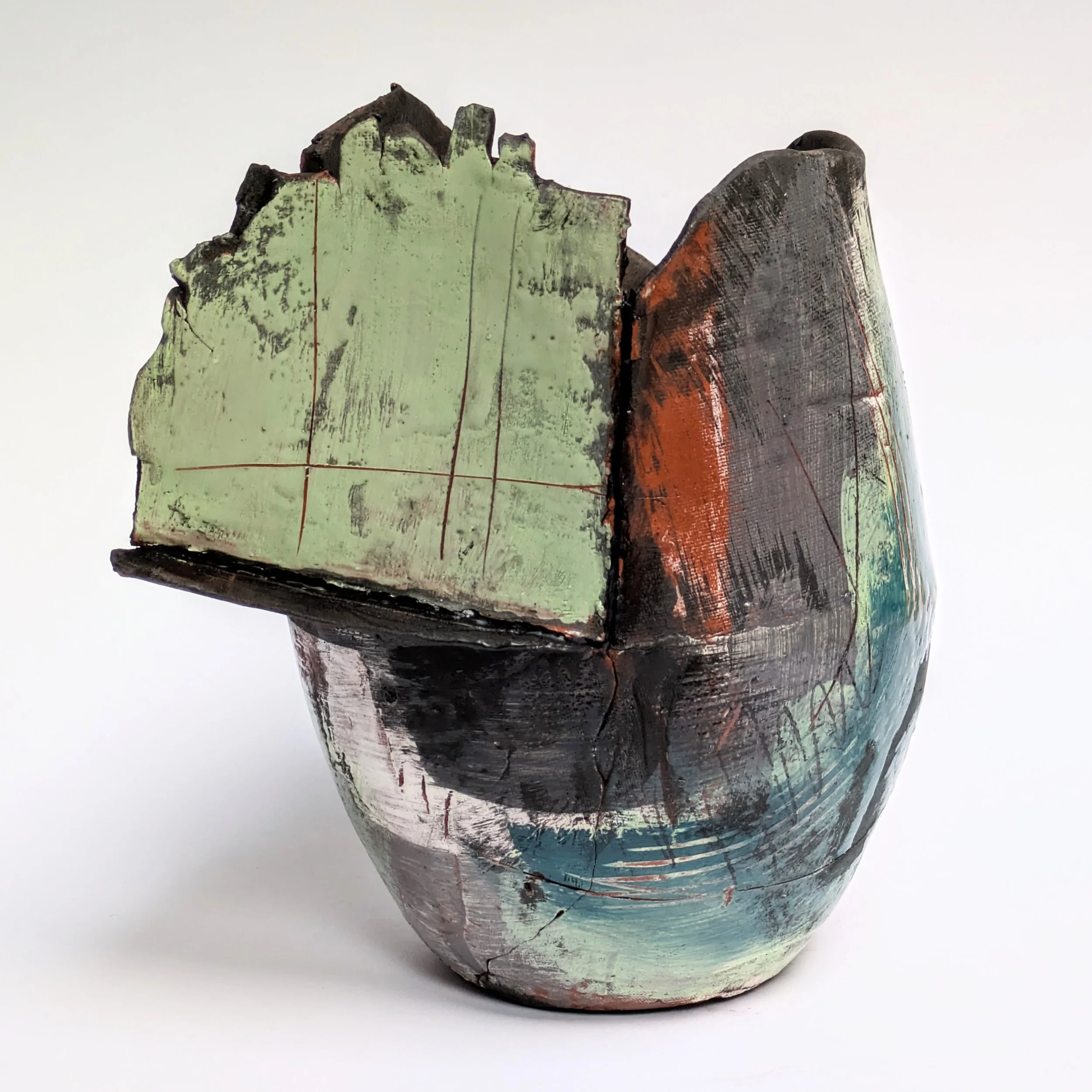 EmilyStubbs - Green Fragmented Vessel - H.30cm - 2025.jpg