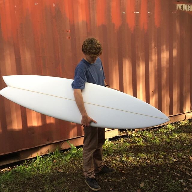 My Nephew @indigowilliams_ and his 6&rsquo;4&rdquo; Sea Hawk. Narrower, thinner bigger wave riding machine! 🌊 🚀