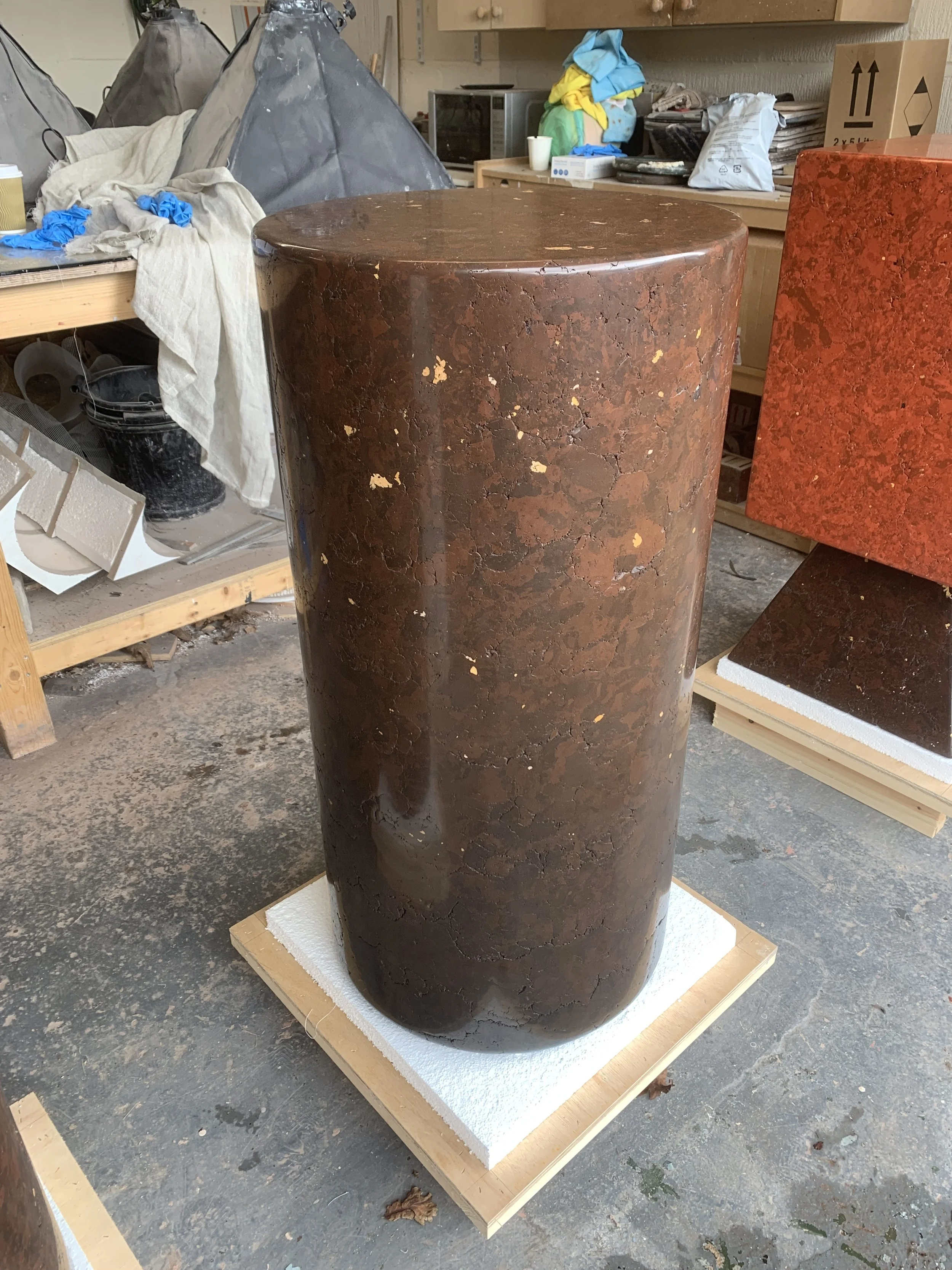 Scagliola pedestal