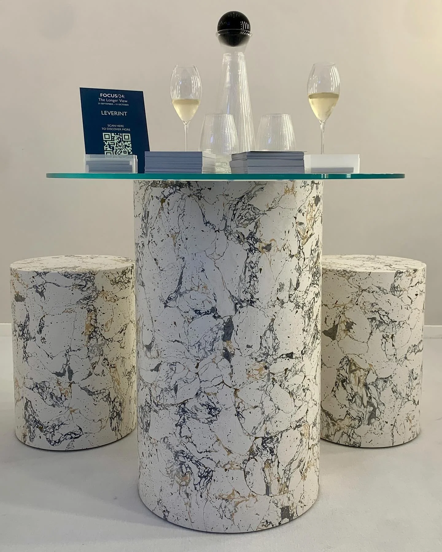 Bespoke table and stools created for @leverintlighting stand at Focus2024. 
.
.
.
.
.
#customfurniture #bespoke #lighting #focus2024 #chelseaharbourdesigncentre #furnituredesign #table #stools #interiorfurniture @designcentrech